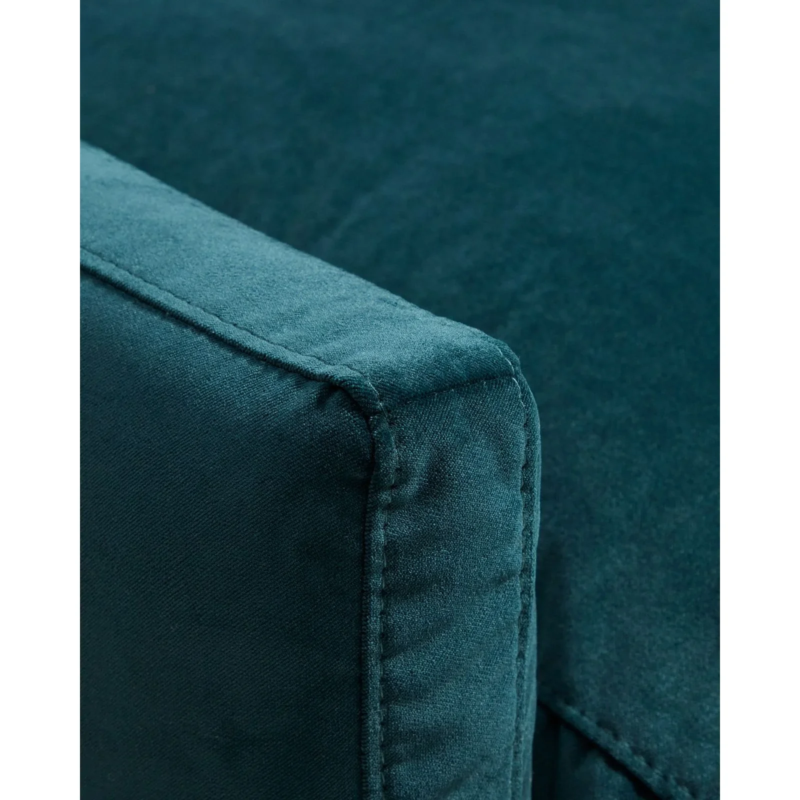 2-Sitzer-Sofa Veliro, schwer entflammbar, mit Samt und Stahlbeinen mit schwarzem Finish, 210 cm, FSC Mix Credit - Image 8