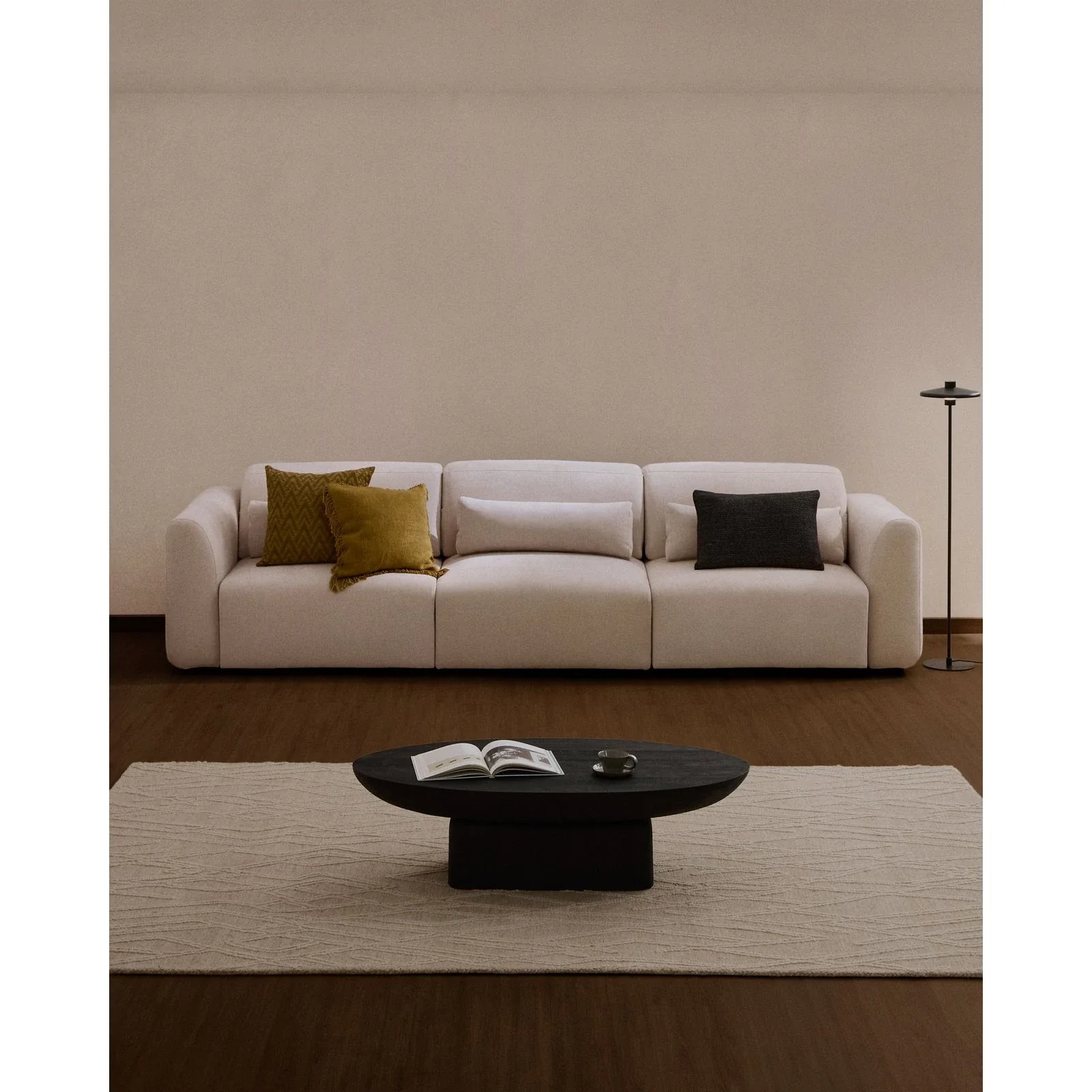 5-Sitzer-Sofa Lares mit elektrisch ausfahrbaren Sitzen und verstellbarer Kopfstütze in beiger Chenille, 335 cm - Image 2