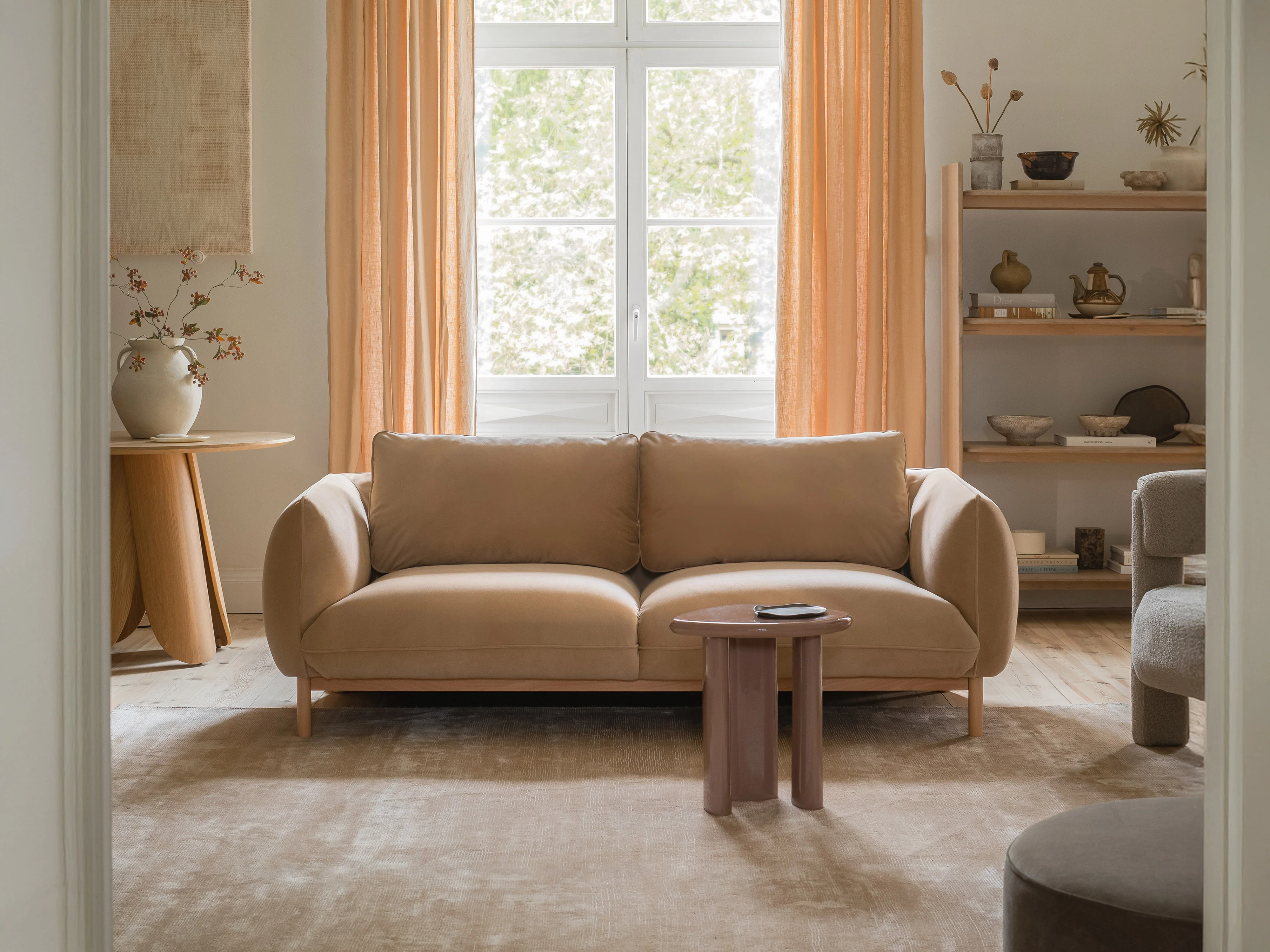 Ada 4-Sitzer Sofa aus Samt oder Strukturstoff, 248x101 cm - Image 2