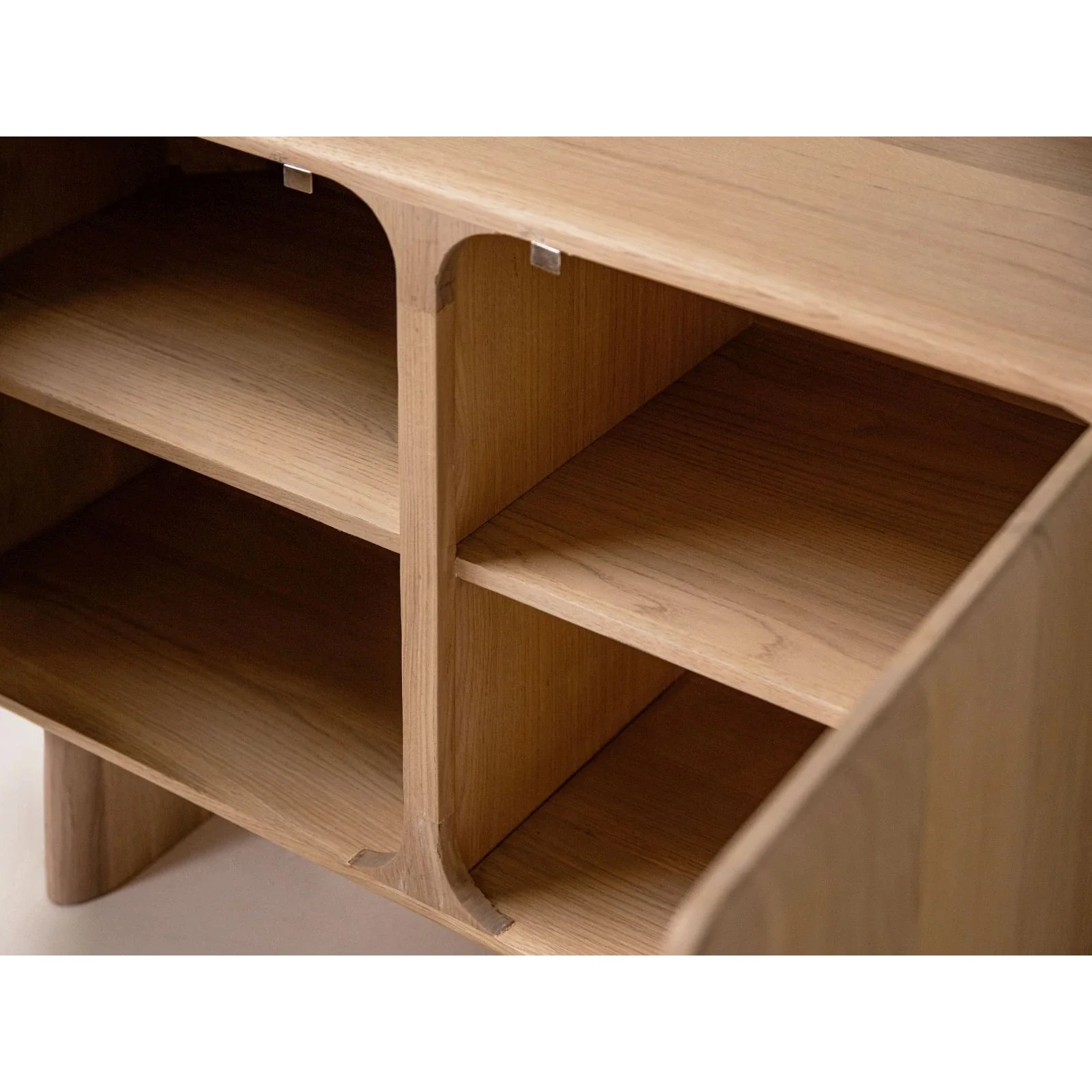 Aggie Kommode aus massivem Eichenholz, 160x45x75 cm - Image 9