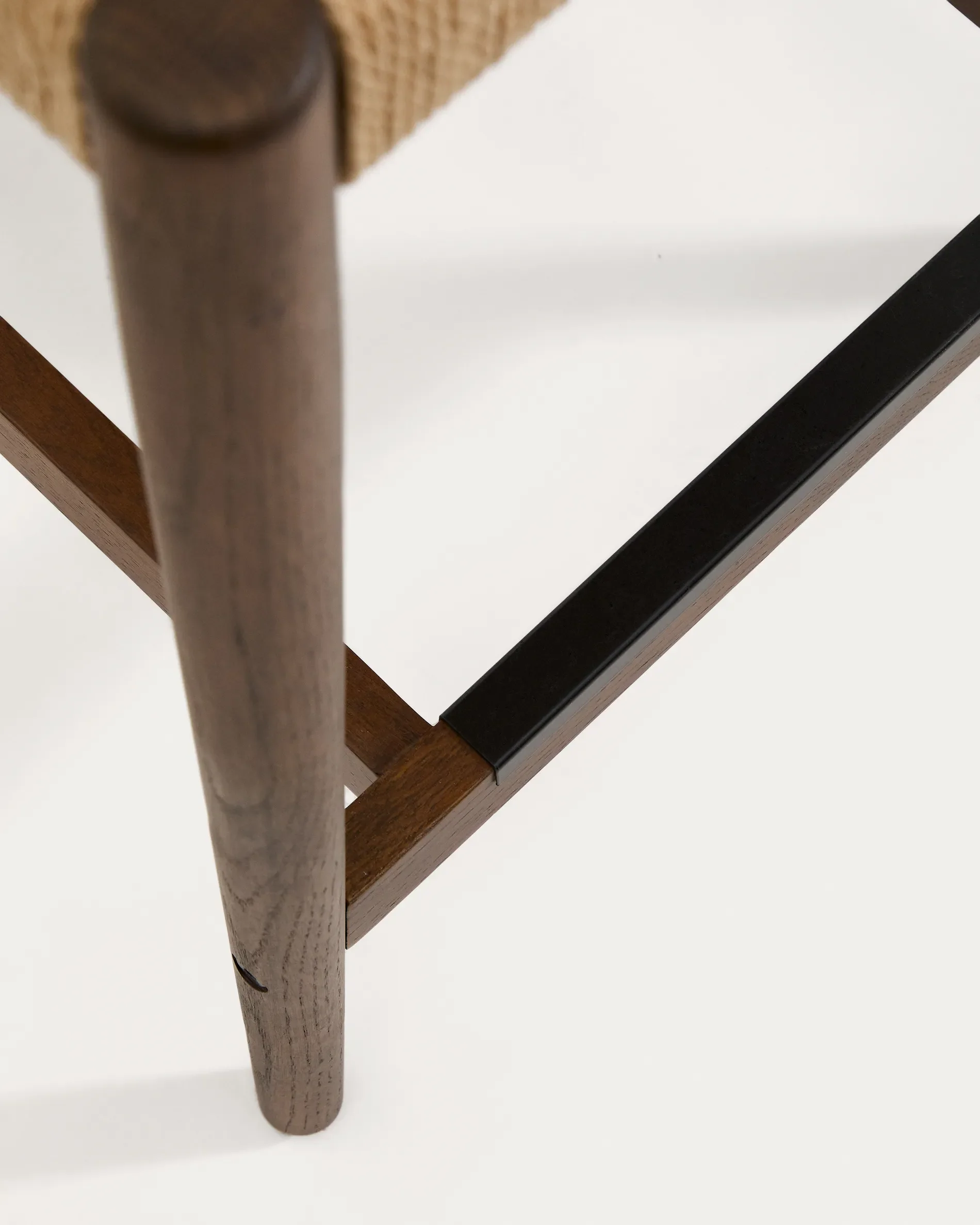 Analy Hocker Rückenlehne massives Eichenholz in verschiedenen Finishes Sitzfläche Seil 65 cm FSC 100 % - Image 30
