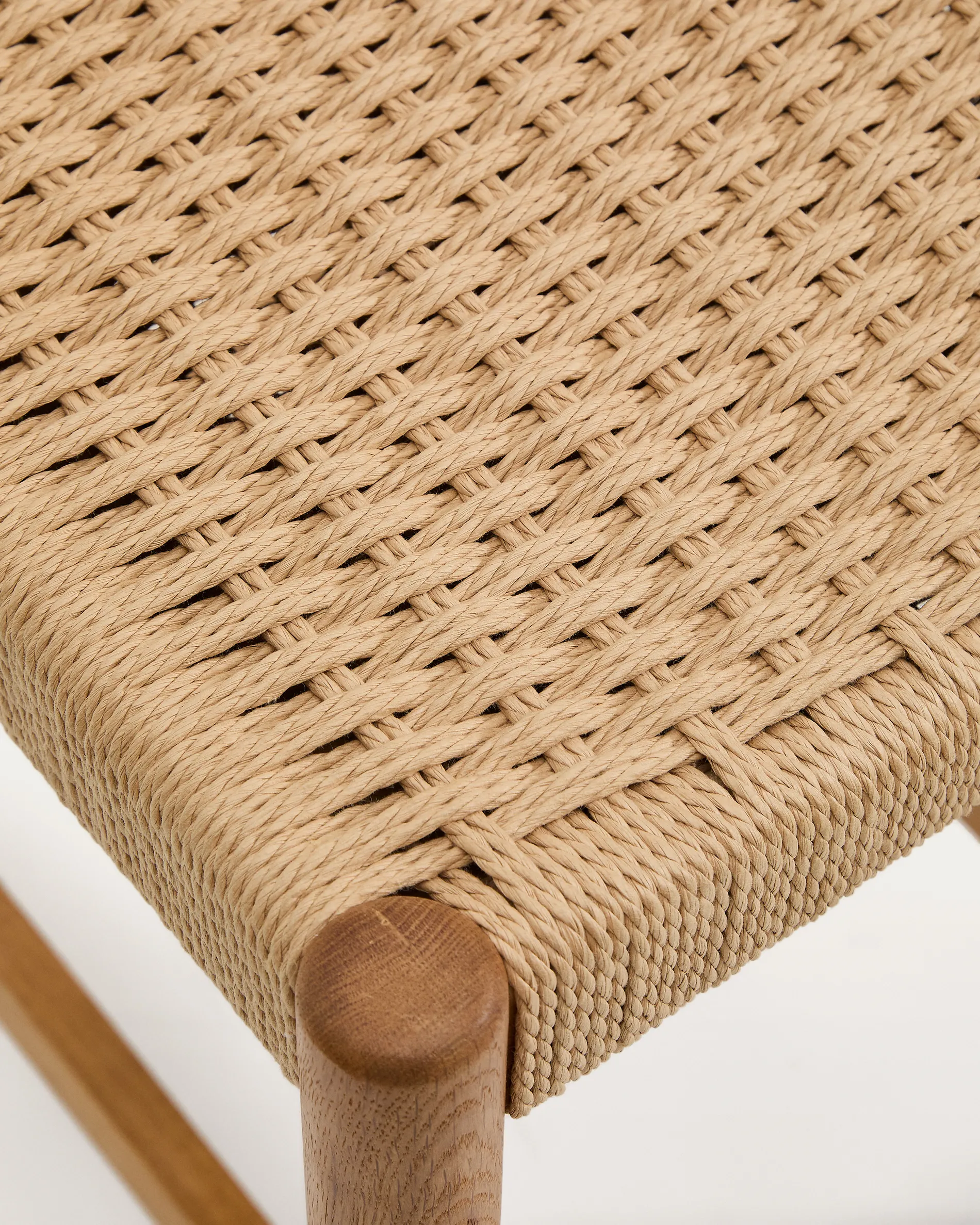 Analy Hocker Rückenlehne massives Eichenholz in verschiedenen Finishes Sitzfläche Seil 65 cm FSC 100 % - Image 9