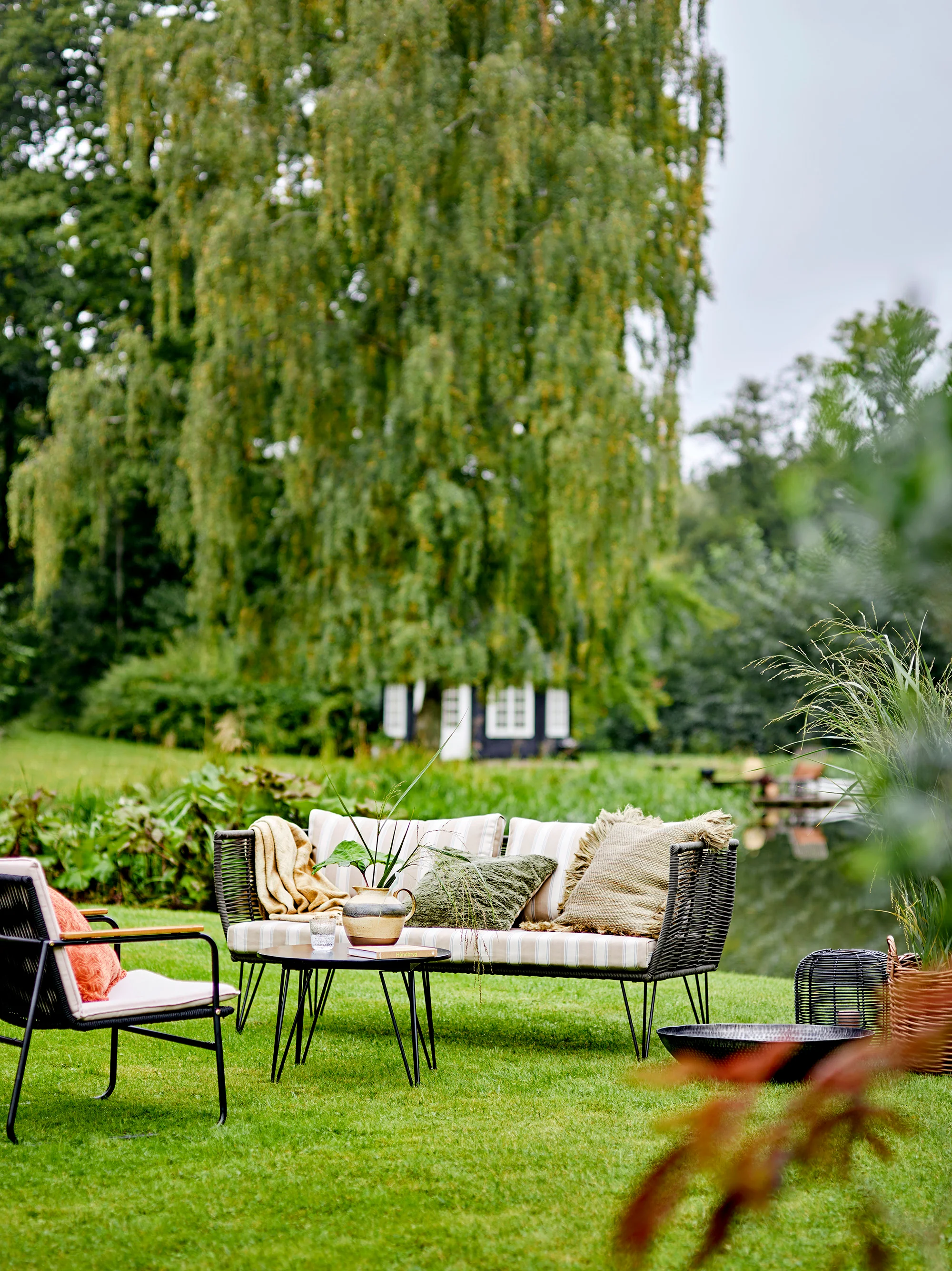 Hampton Loungesessel, Schwarz, Metall - Image 3