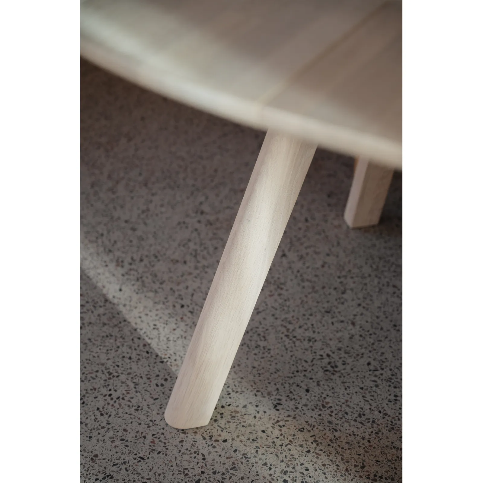 CLAPPERTON Esstische aus massiver Eiche, 140x140x75 cm - Image 4