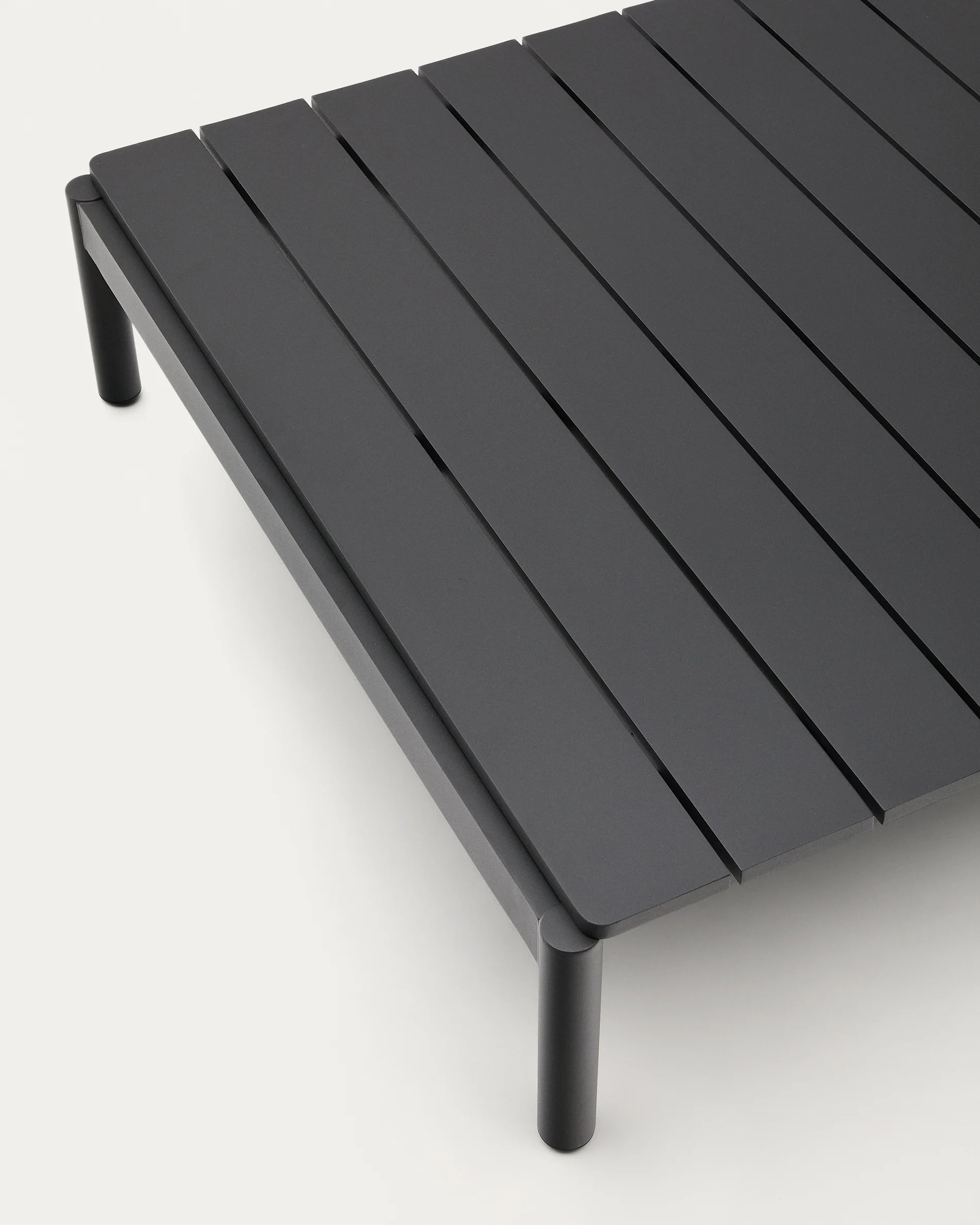 Couchtisch Sorells aus grauem Aluminium 89 x 91 cm - Image 2