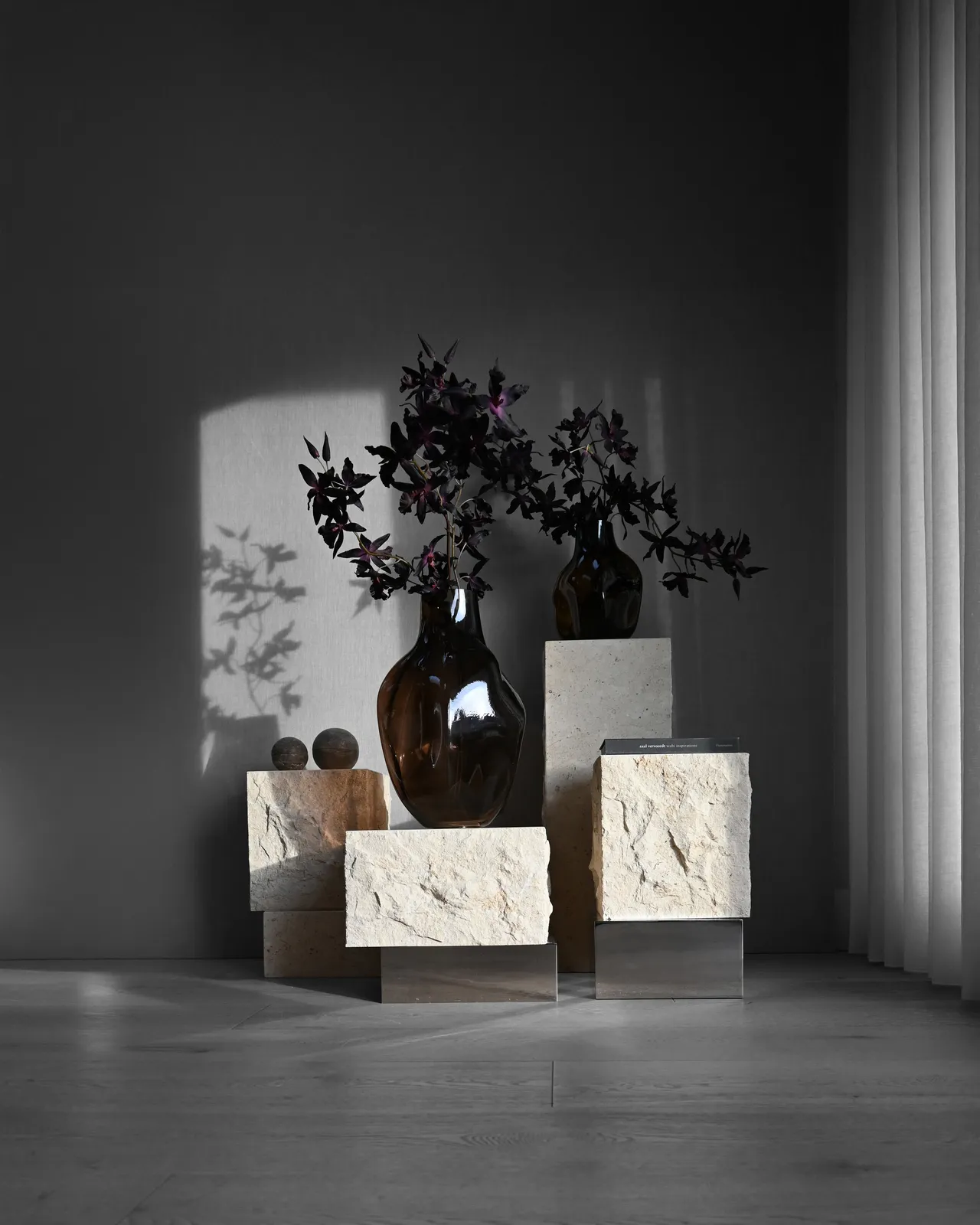 Couchtisch Temple aus Kalkstein, klein, 42x40x35 cm - Image 14