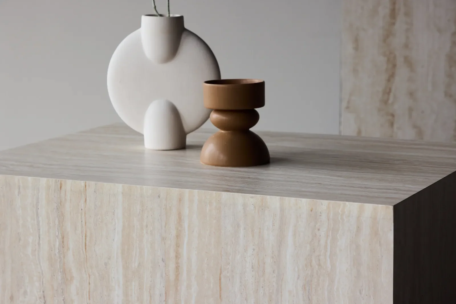 Couchtisch York mit beigem Travertinlook, 60x80x40 cm - Image 3