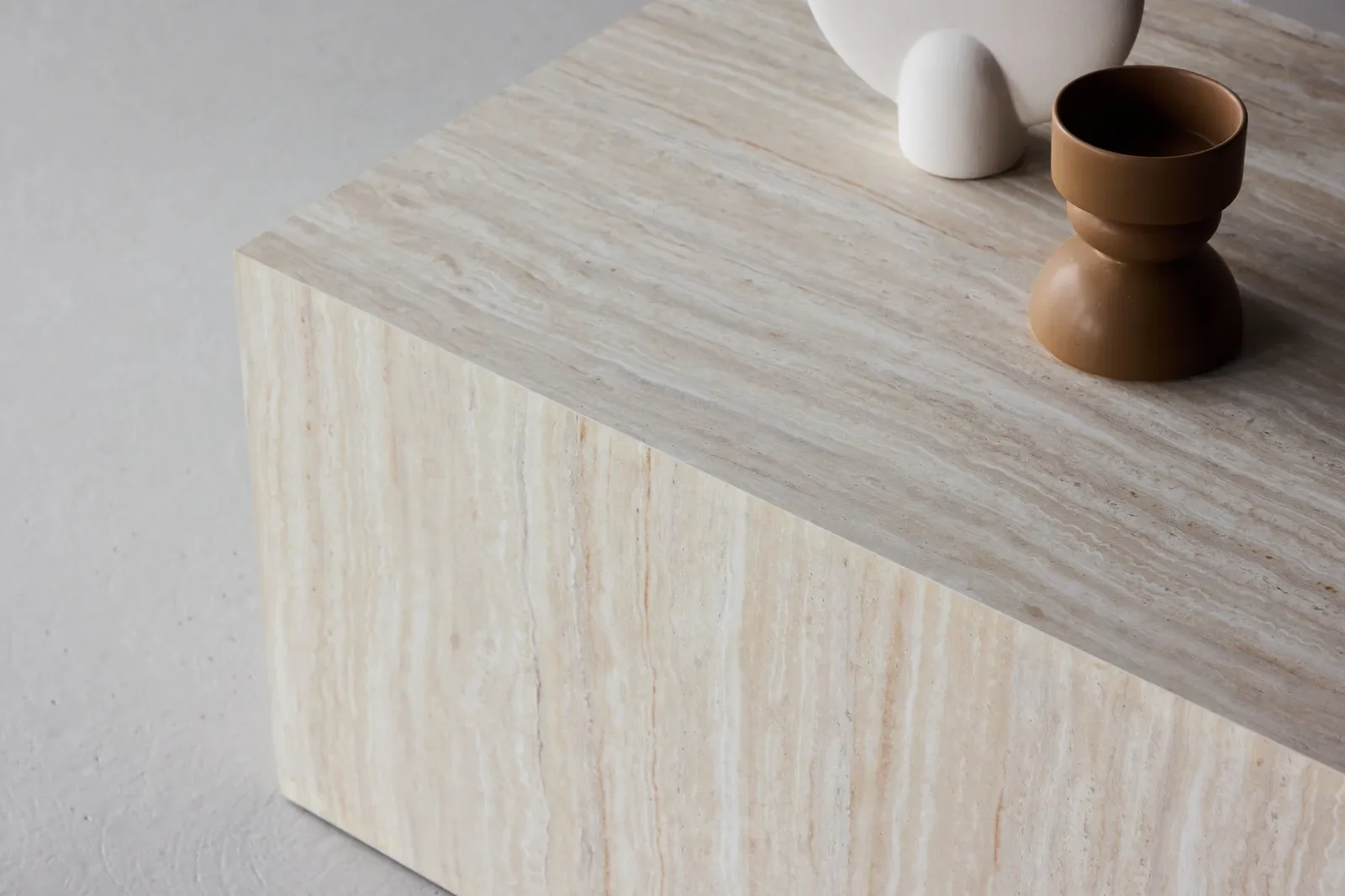 Couchtisch York mit beigem Travertinlook, 60x80x40 cm - Image 4