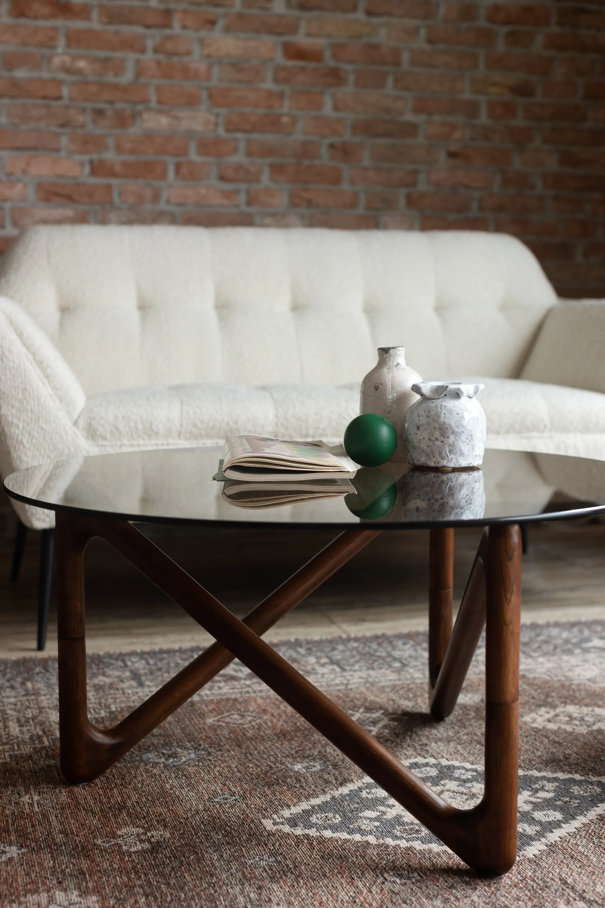 Naia Couchtisch Walnuss 80x80x40 cm - Image 2