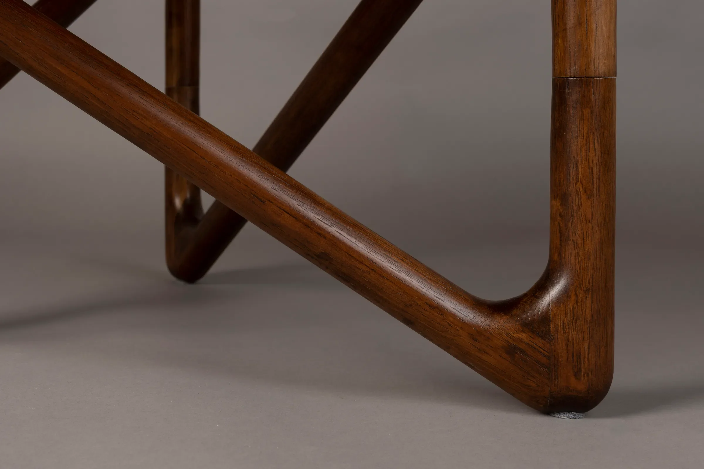 Naia Couchtisch Walnuss 80x80x40 cm - Image 6