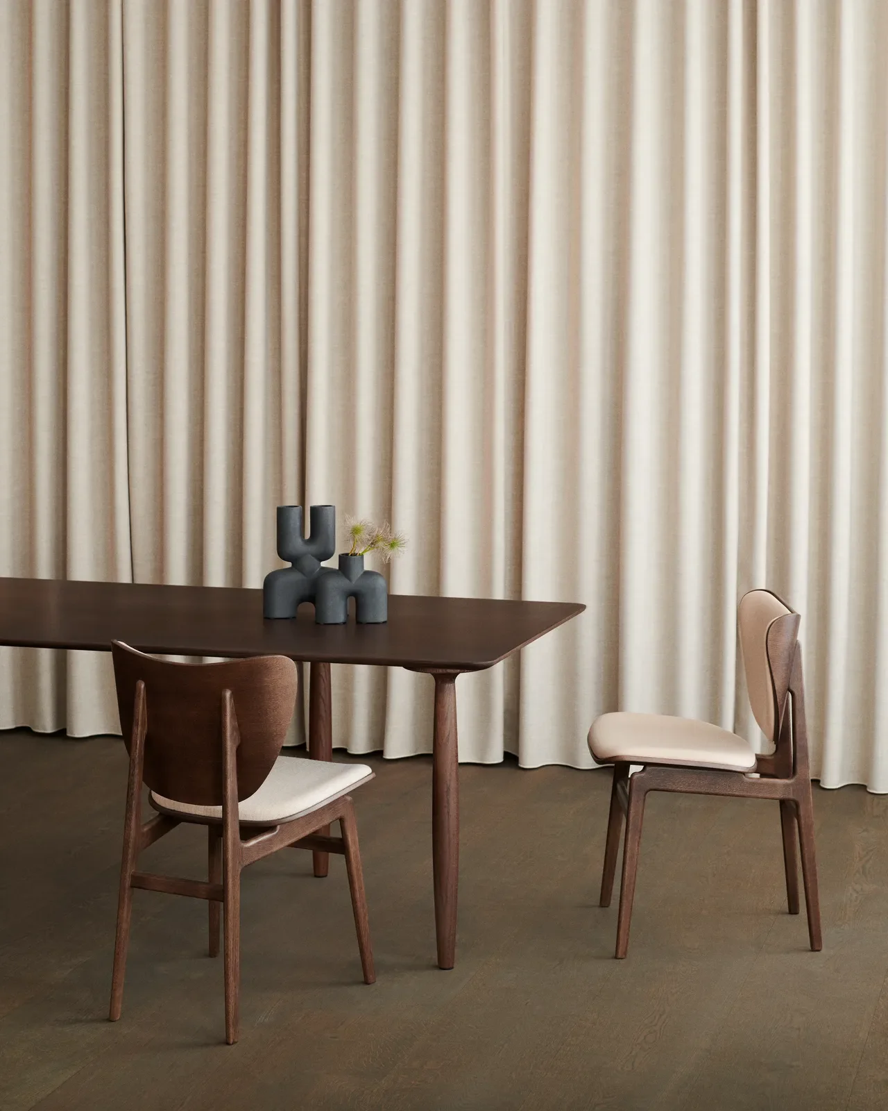 Esstisch Oku aus Eichenfurnier und Massivholz Eiche, 250×95×74 cm - Image 9