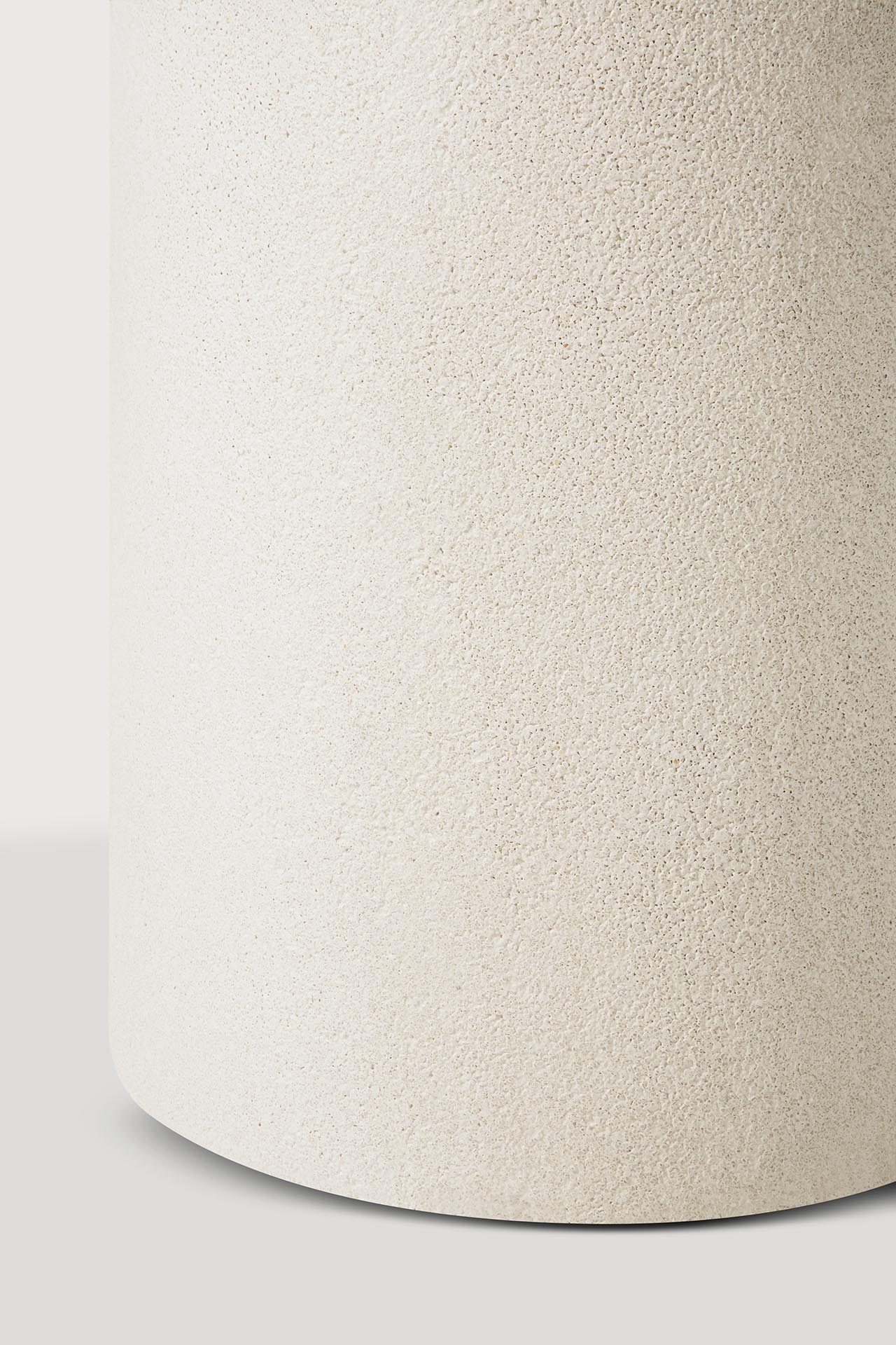 Elements Esstisch - Mikrozement - Off White - rund - 90 x 90 x 76 cm - Image 6