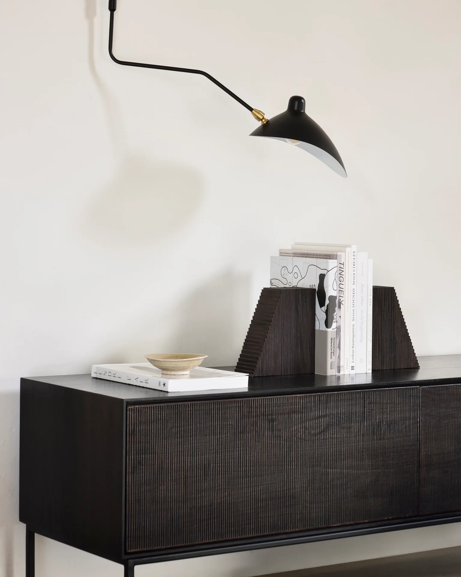 Grooves TV-Schrank - lackiertes Teak - off black - 1 Klapptür - 1 Schublade - 162 x 45 x 53 cm - Image 3