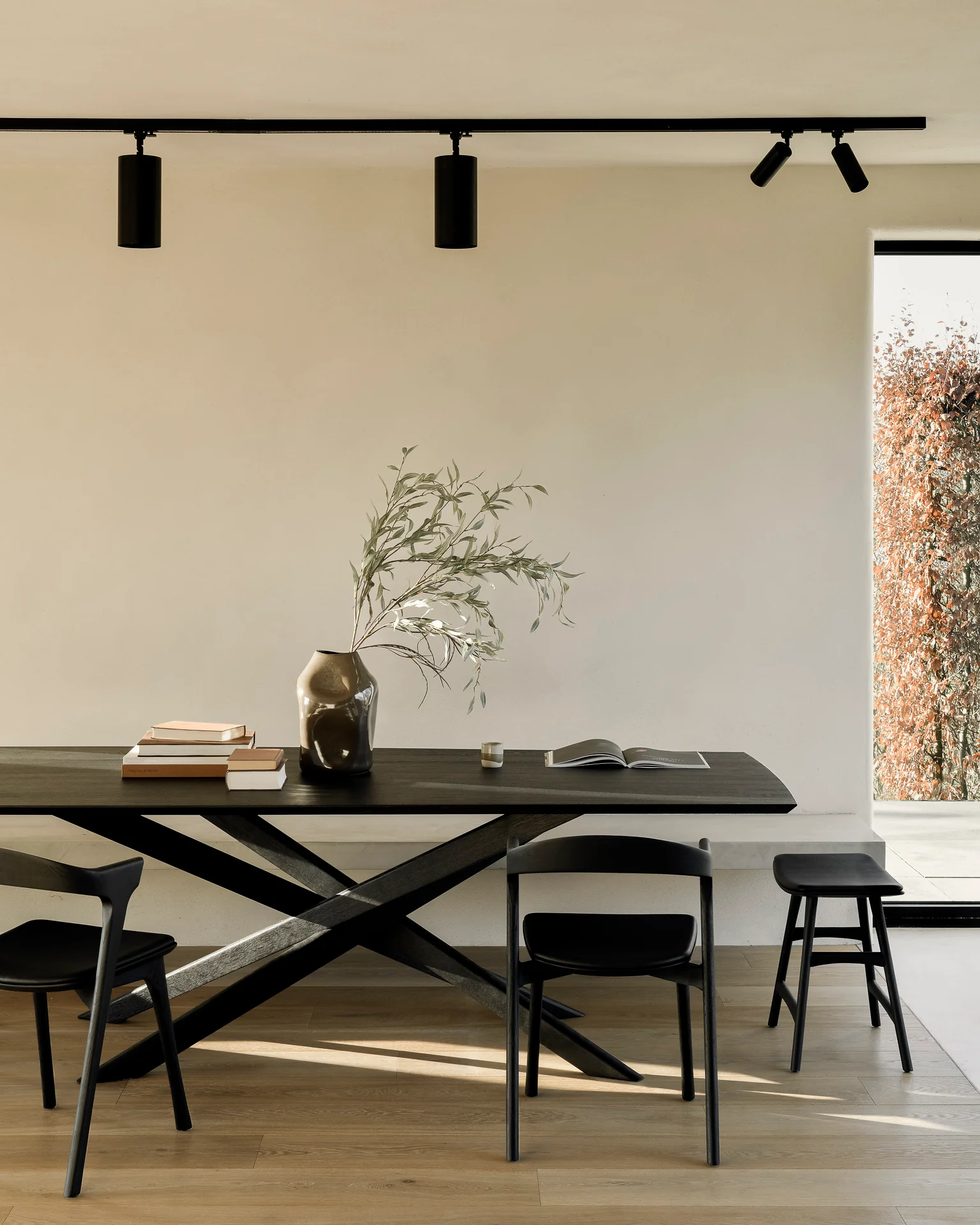 Mikado Esstisch - lackierte Eiche - schwarz - rechteckig - 203 x 106 x 76 cm - Image 2