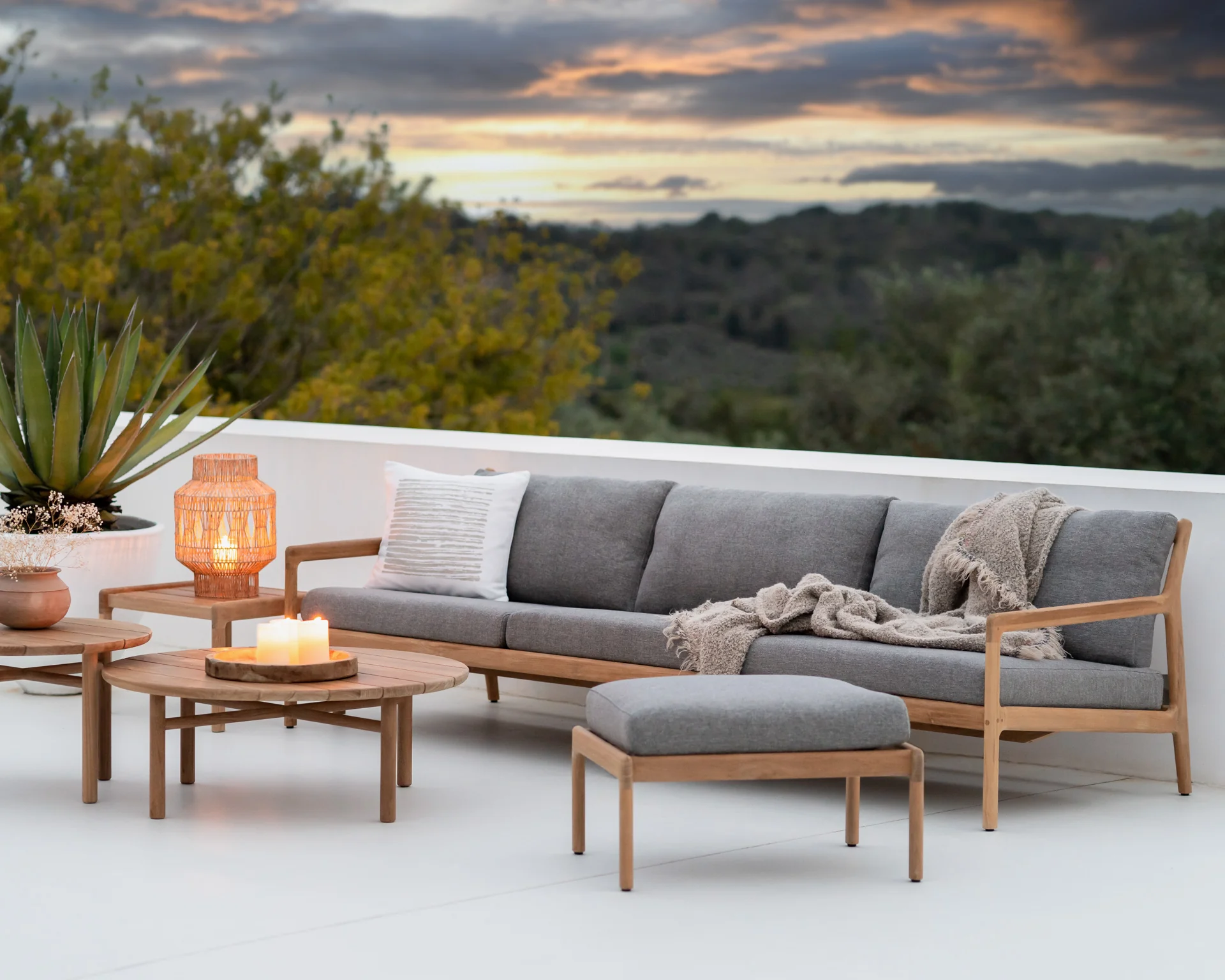Quatro Garten-Couchtisch - Teak - rund - 68 x 68 x 42 cm - Image 6