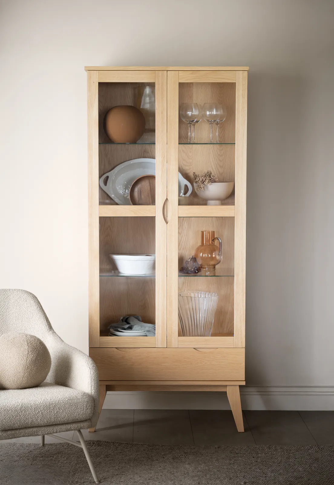 FILIPPA Vitrinenschrank aus Eiche, 40x82x185 cm - Image 2
