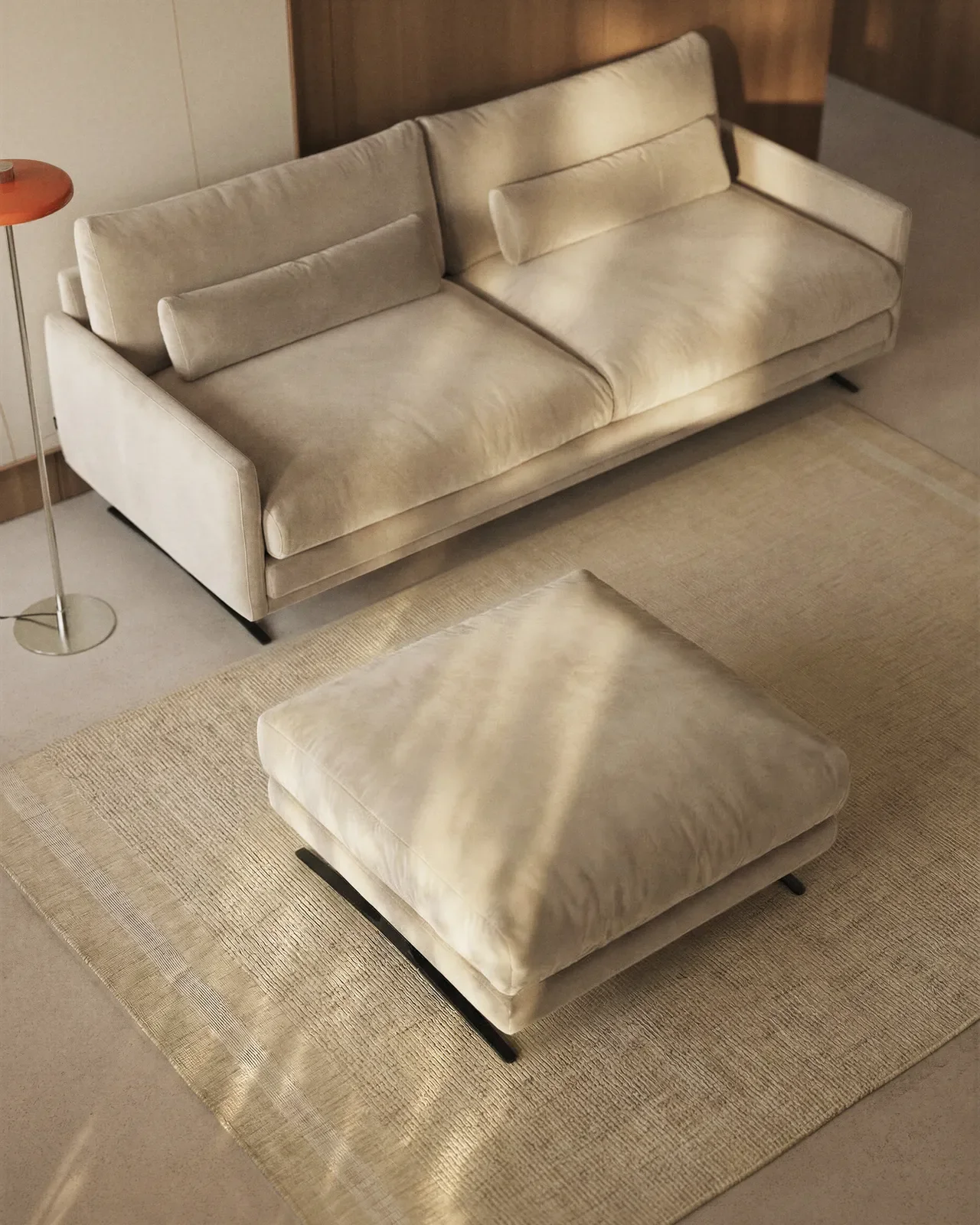 Fußablage Veliro mit Samt und Stahlbeinen mit schwarzem Finish, 85 x 90 cm, FSC Mix Credit - Image 8