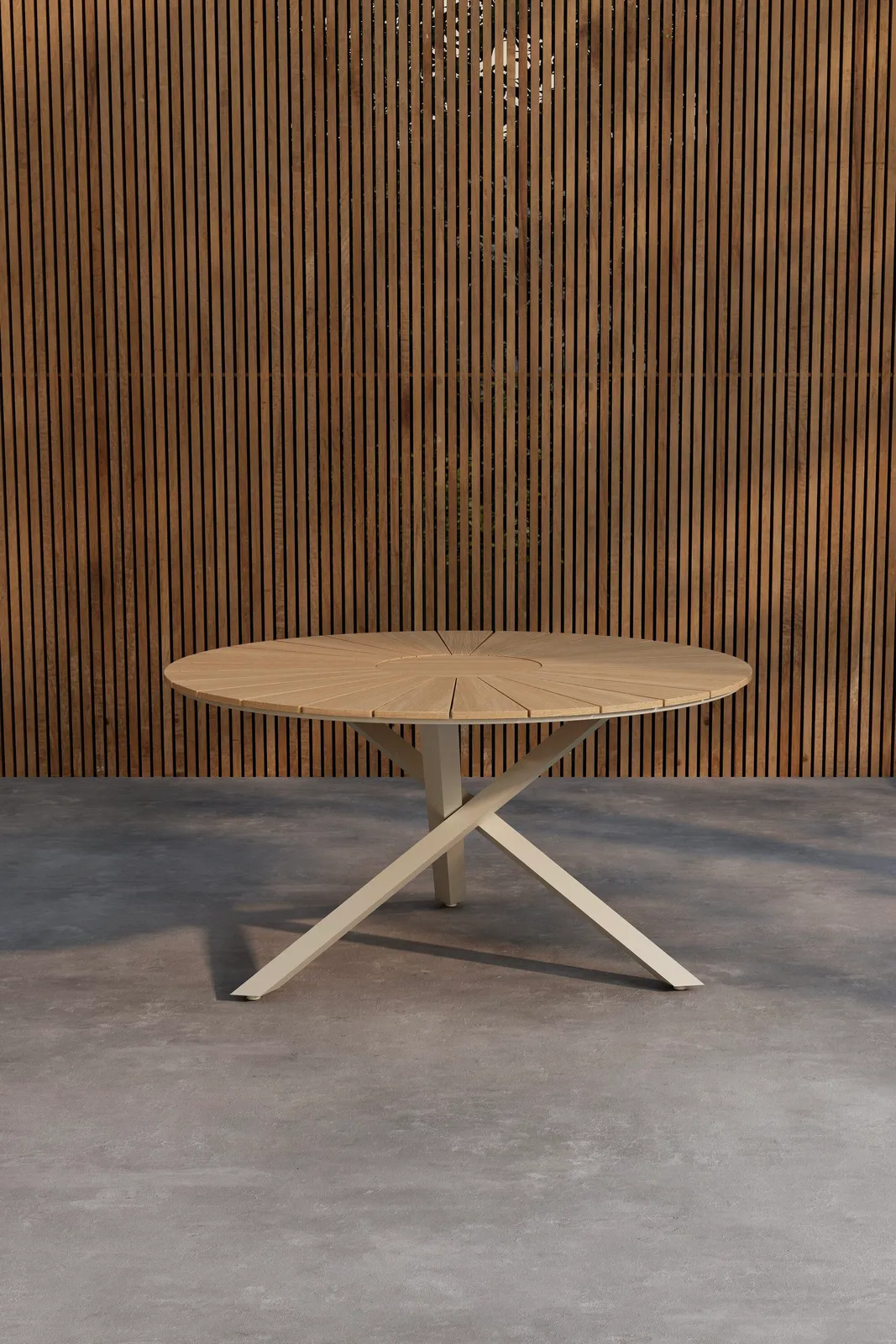 Gartentisch Mexico aus Teak und Aluminium in Beige/Natur, 140x140×75 cm - Image 2