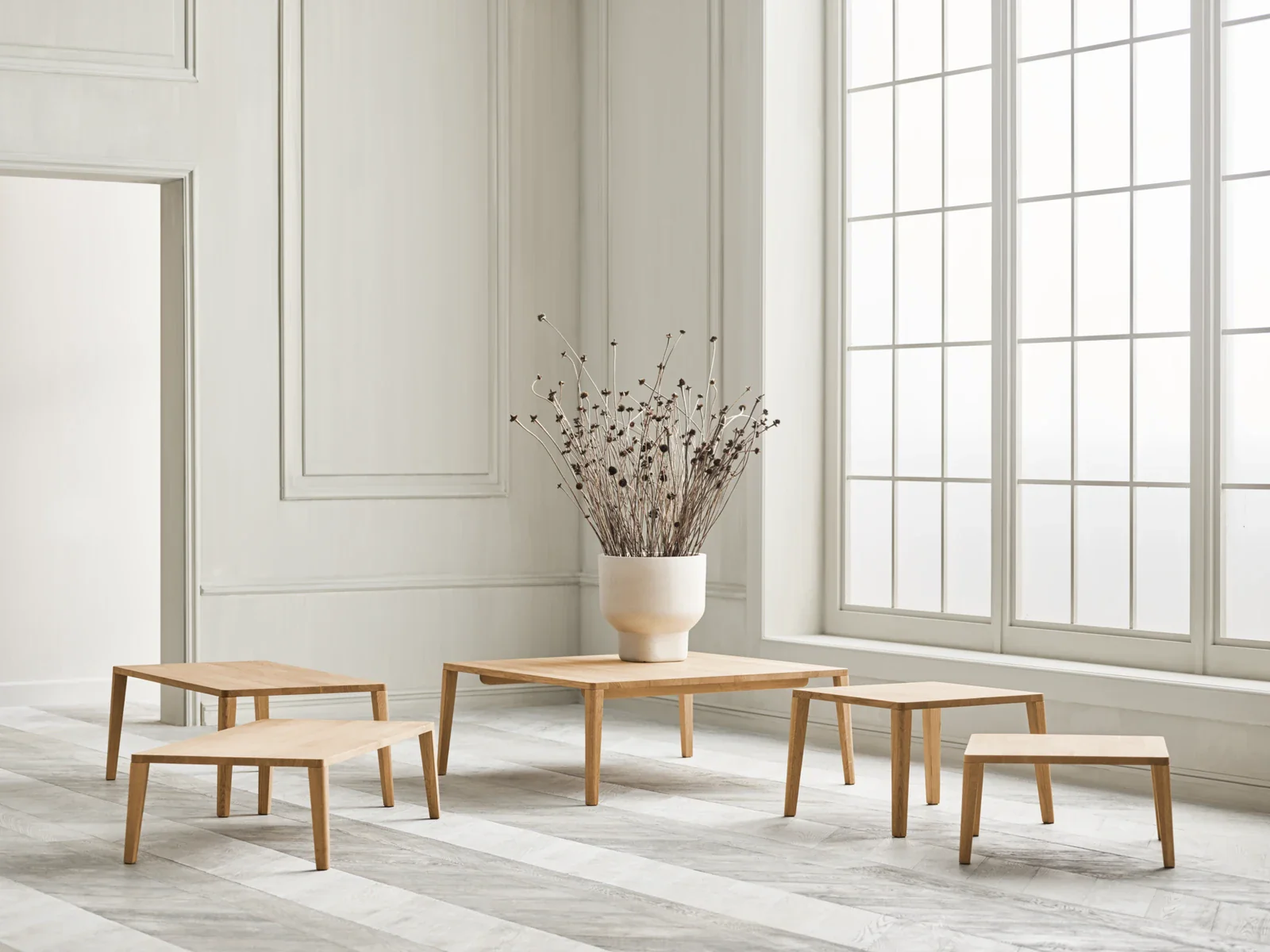 Graceful Couchtisch aus massiver Eiche 90 x 90 x H32 cm - Image 11