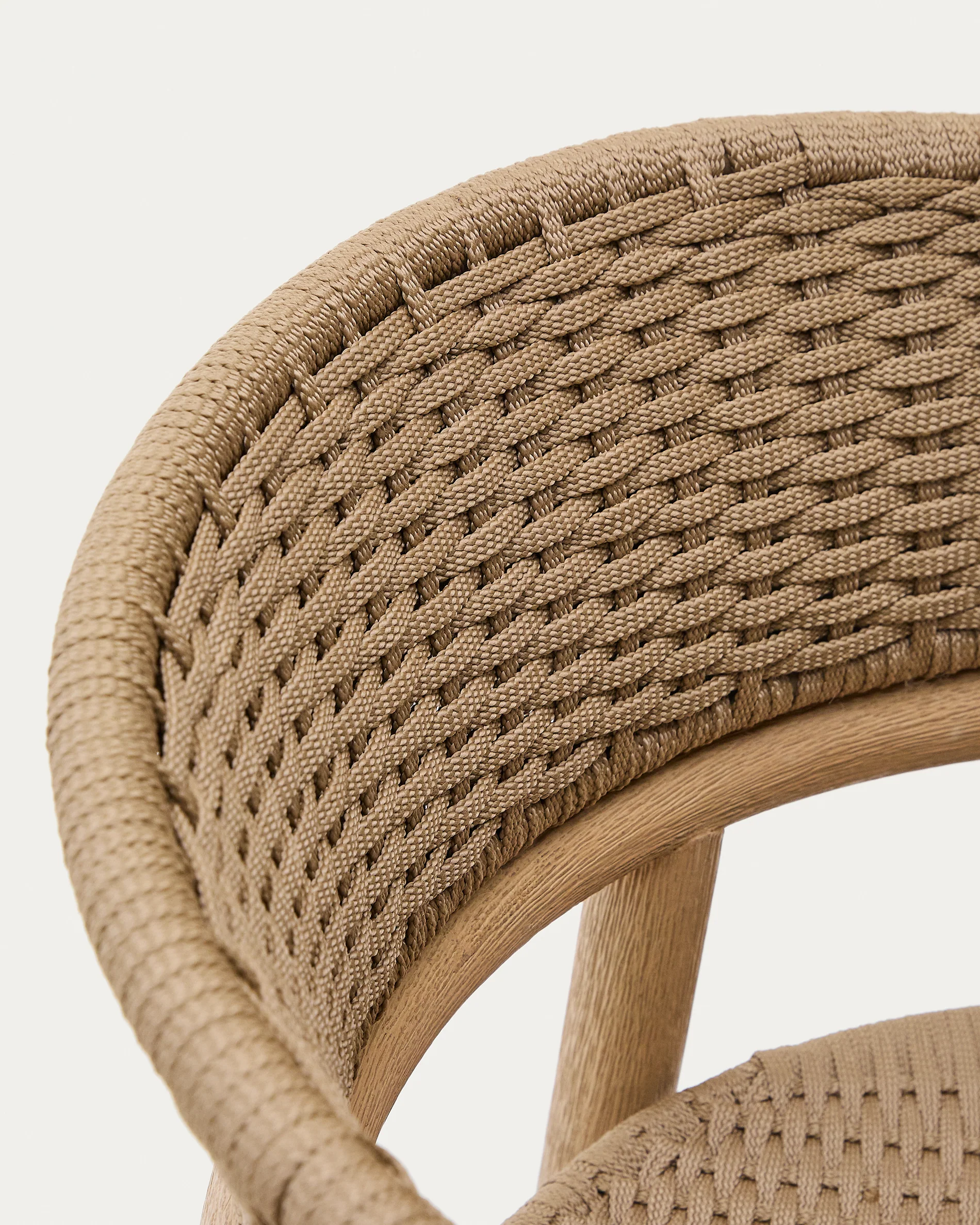 Hocker Arinella aus massivem Akazienholz mit Finish in natürlichem Farbton und beige Seil 75 cm FSC 100% - Image 11