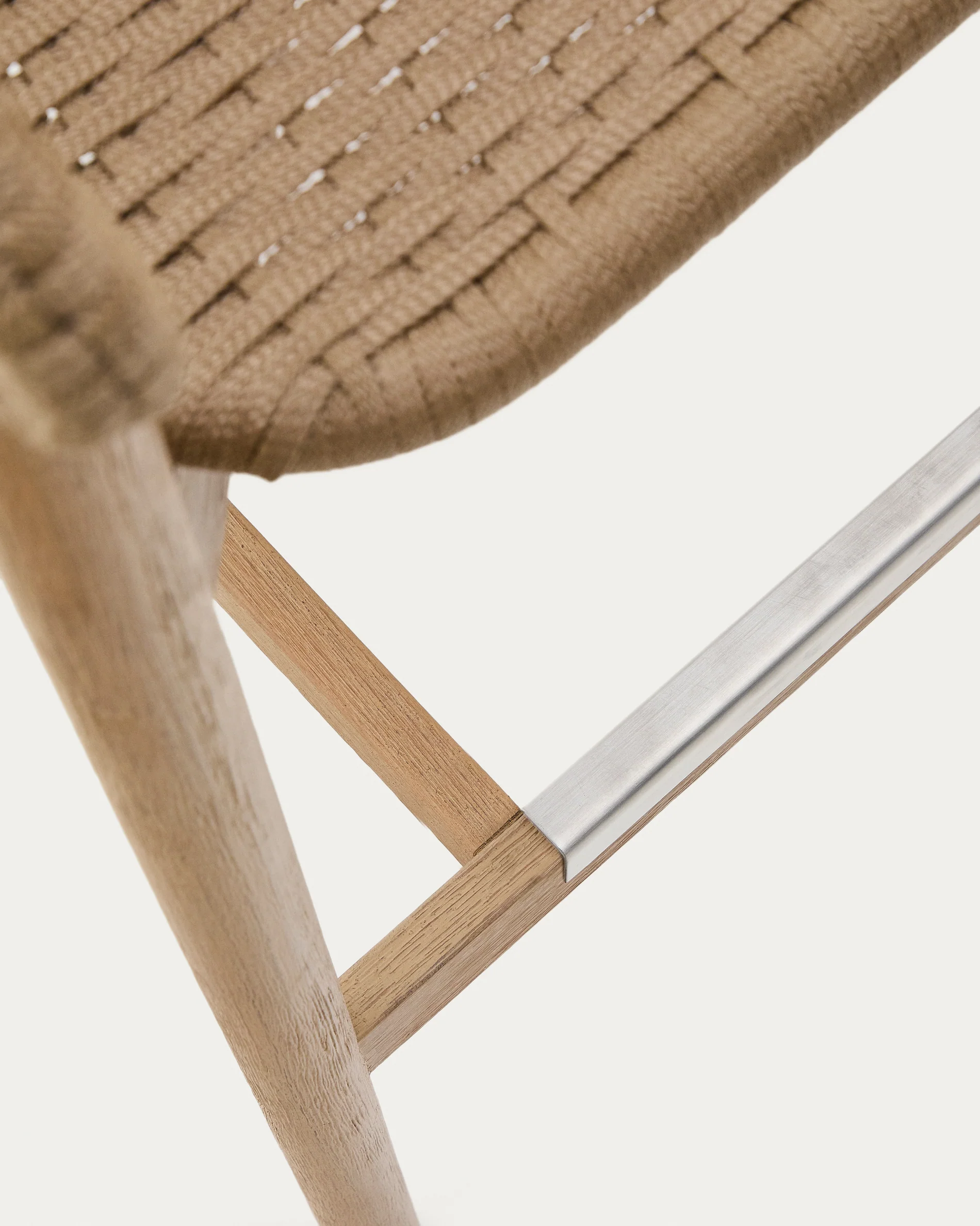 Hocker Arinella aus massivem Akazienholz mit Finish in natürlichem Farbton und beige Seil 75 cm FSC 100% - Image 12