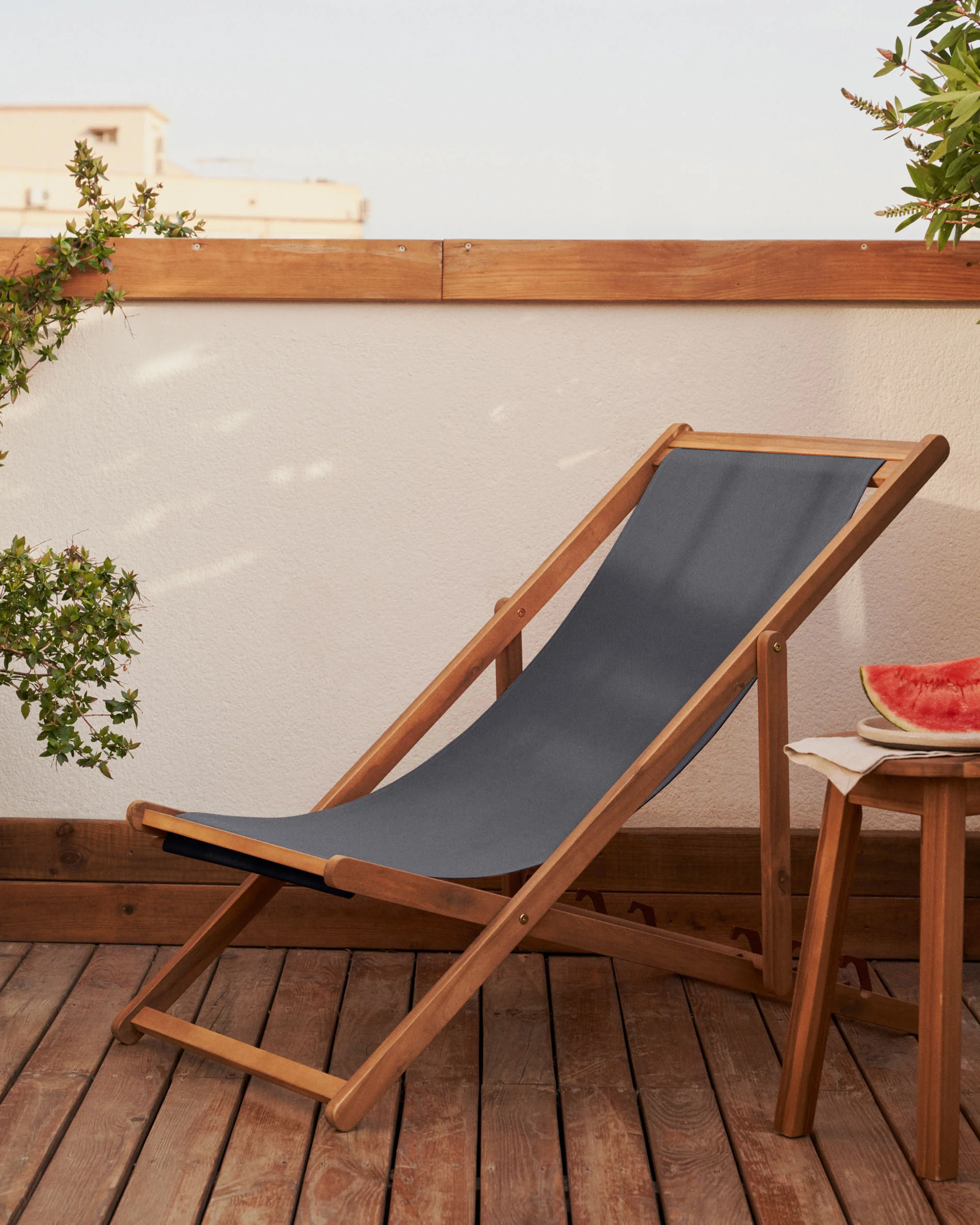 Adredna klappbarer Outdoor Liegestuhl schwarz und massives Akazienholz FSC 100% - Image 11