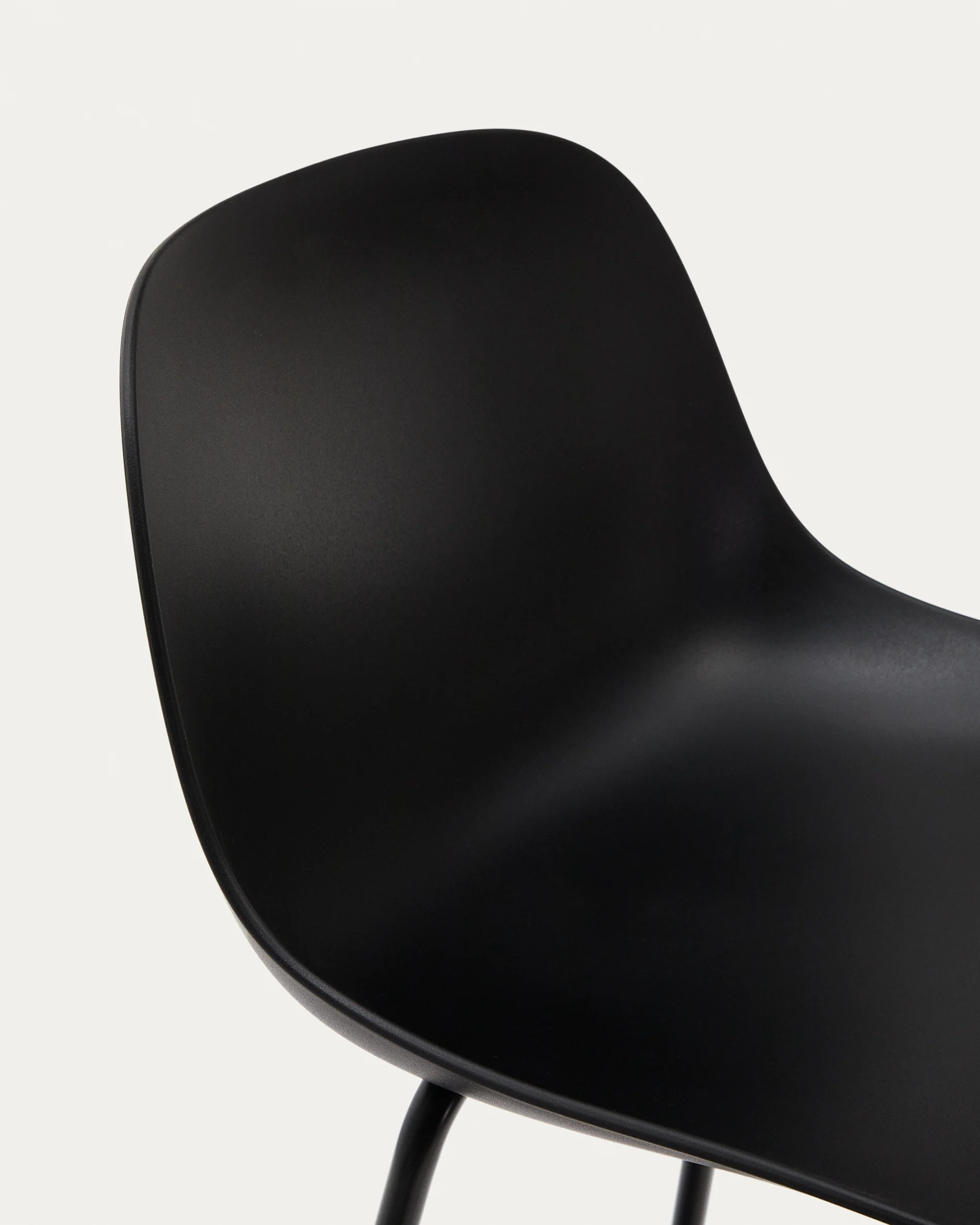 Altea schwarzer Hocker mit schwarz lackierten Stahlbeinen 75 cm - Image 6