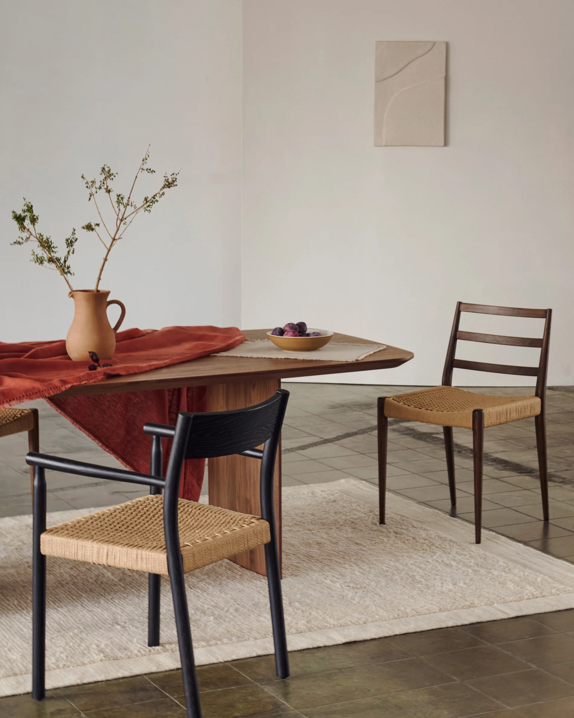 Analy Stuhl aus massiver Eiche mit Nussholz-Finish und Sitz aus Seil FSC 100% - Image 6
