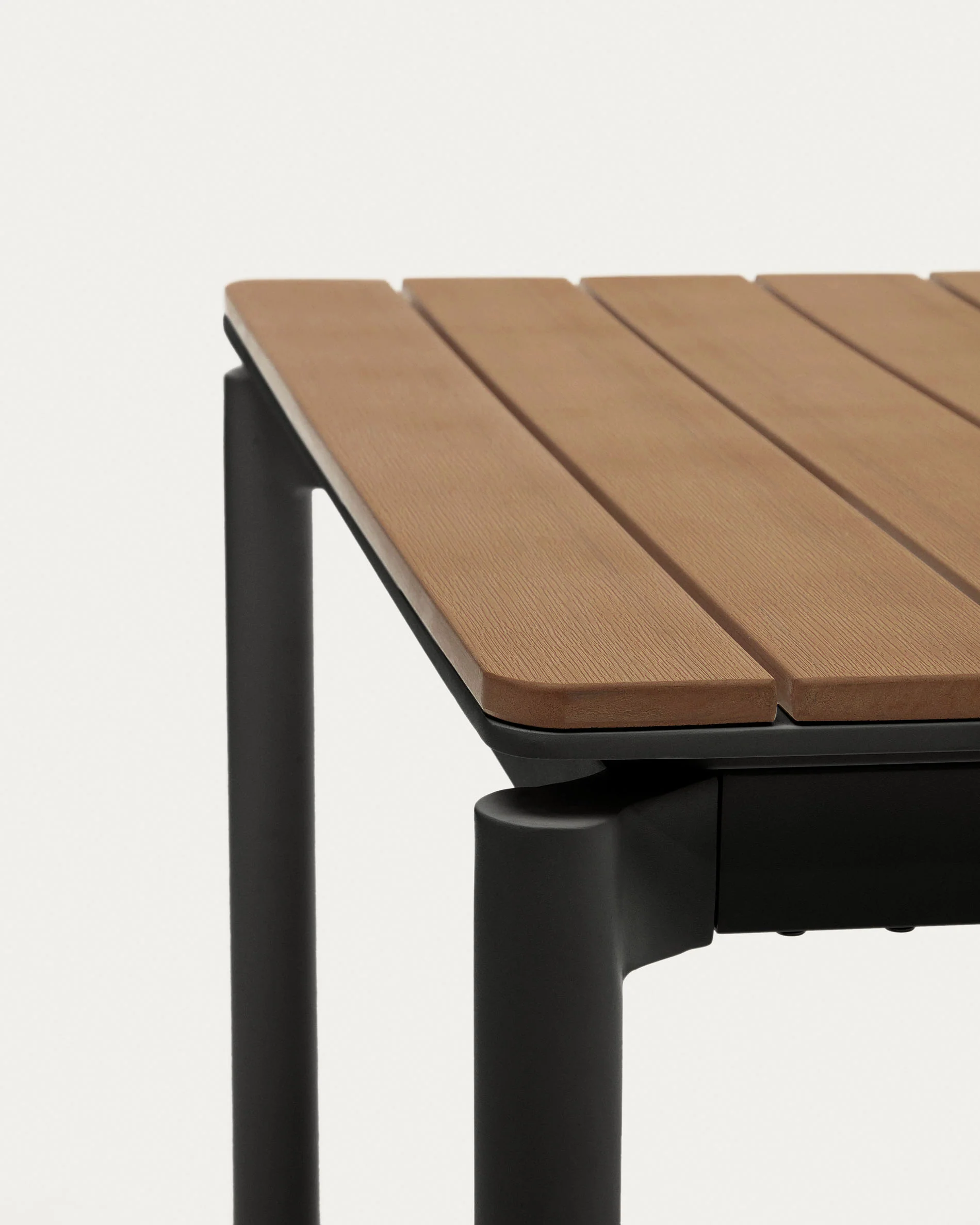 Canyelles Gartenausziehtisch aus Poly-Holz und mattschwarzem Aluminium 140 (200) x 90 cm - Image 8
