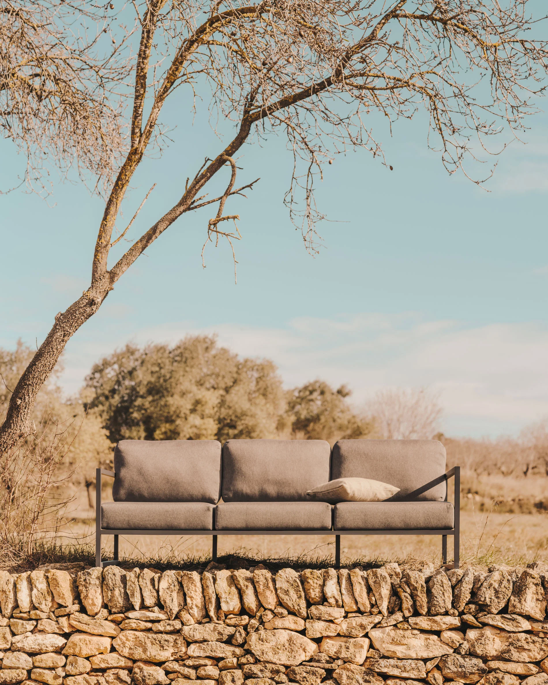 Comova 3-Sitzer-Sofa 100% outdoor dunkelgrau und aus schwarzem Aluminium 222 cm - Image 6