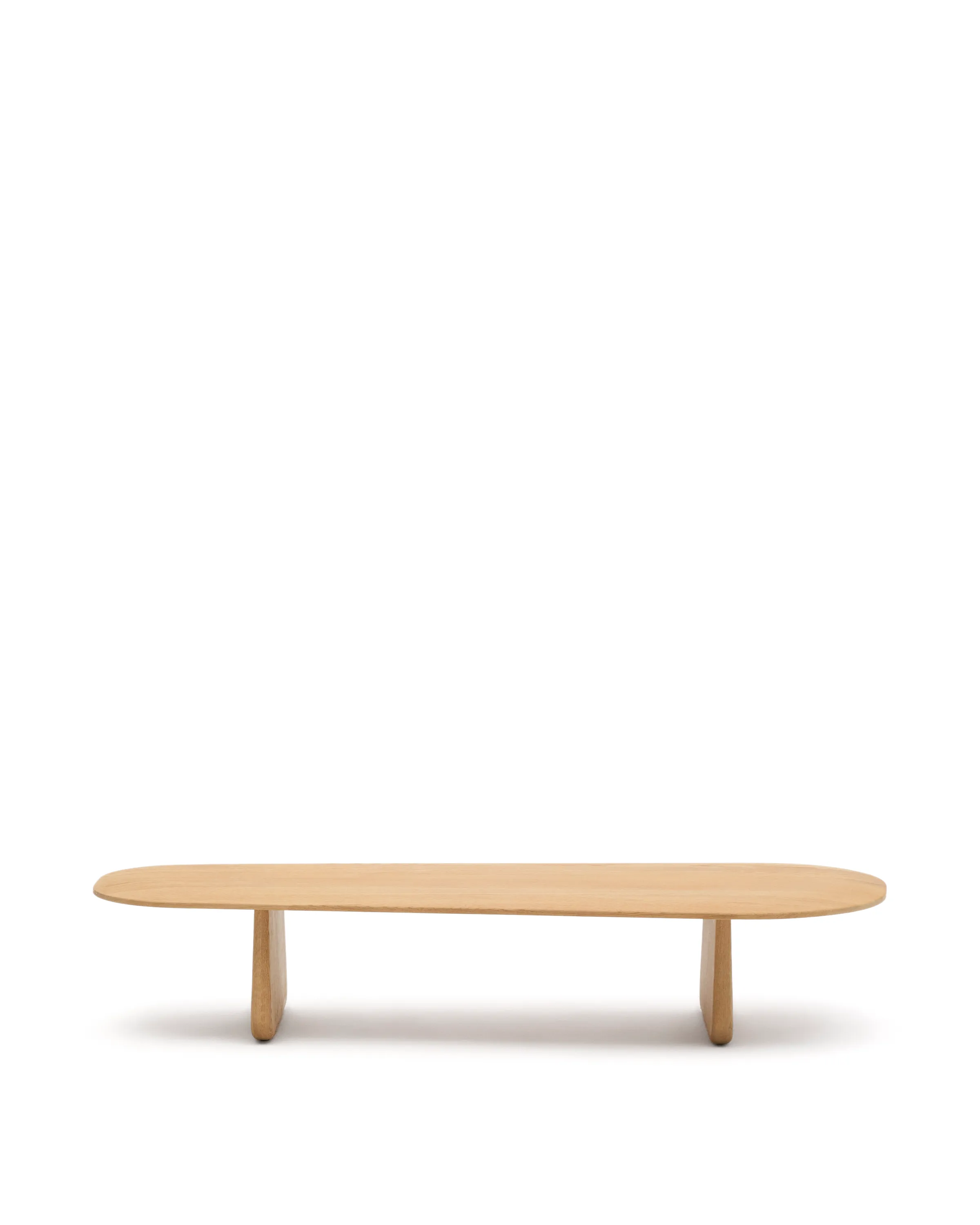 Couchtisch Pirita aus massiver Eiche mit natürlichem Finish 146 x 56,5 cm FSC 100%
