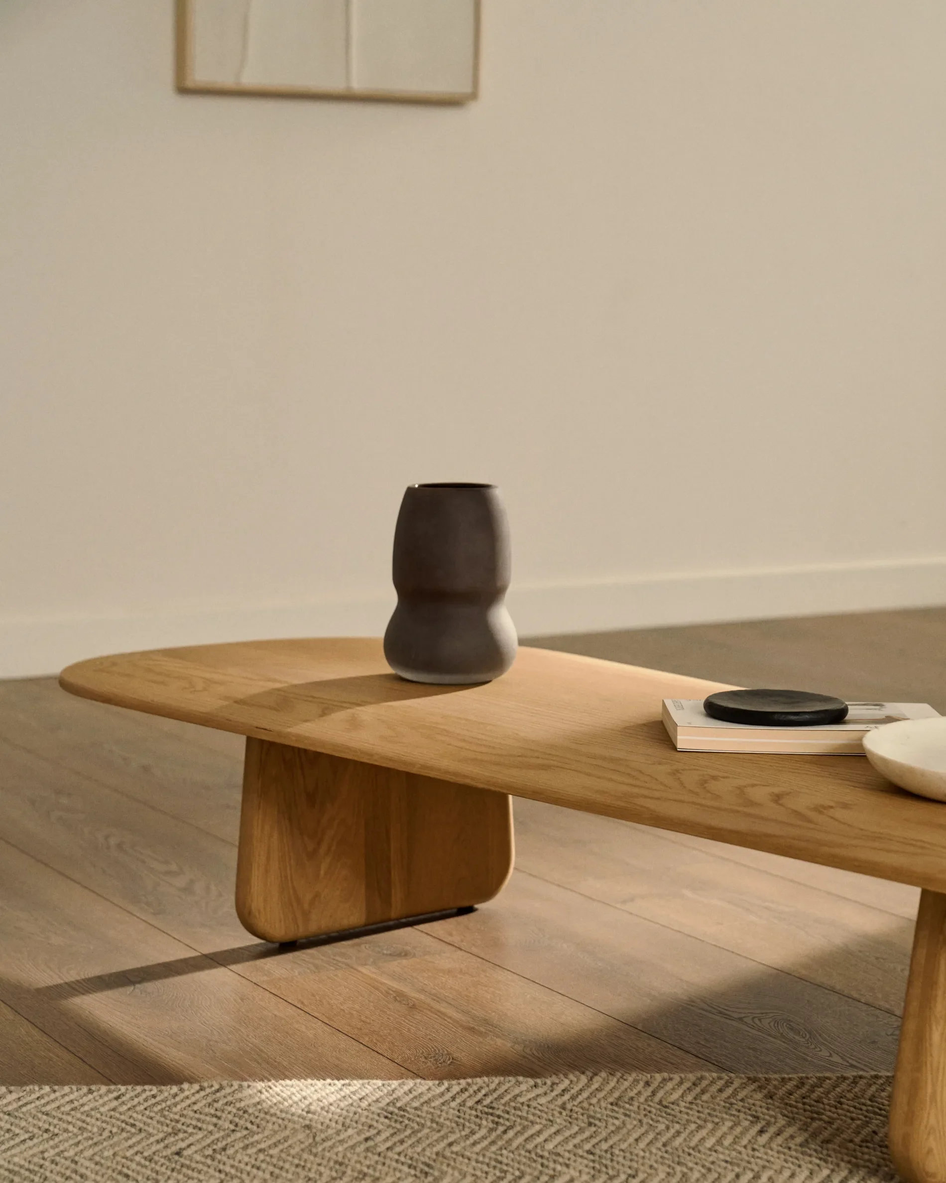 Couchtisch Pirita aus massiver Eiche mit natürlichem Finish 146 x 56,5 cm FSC 100% - Image 3