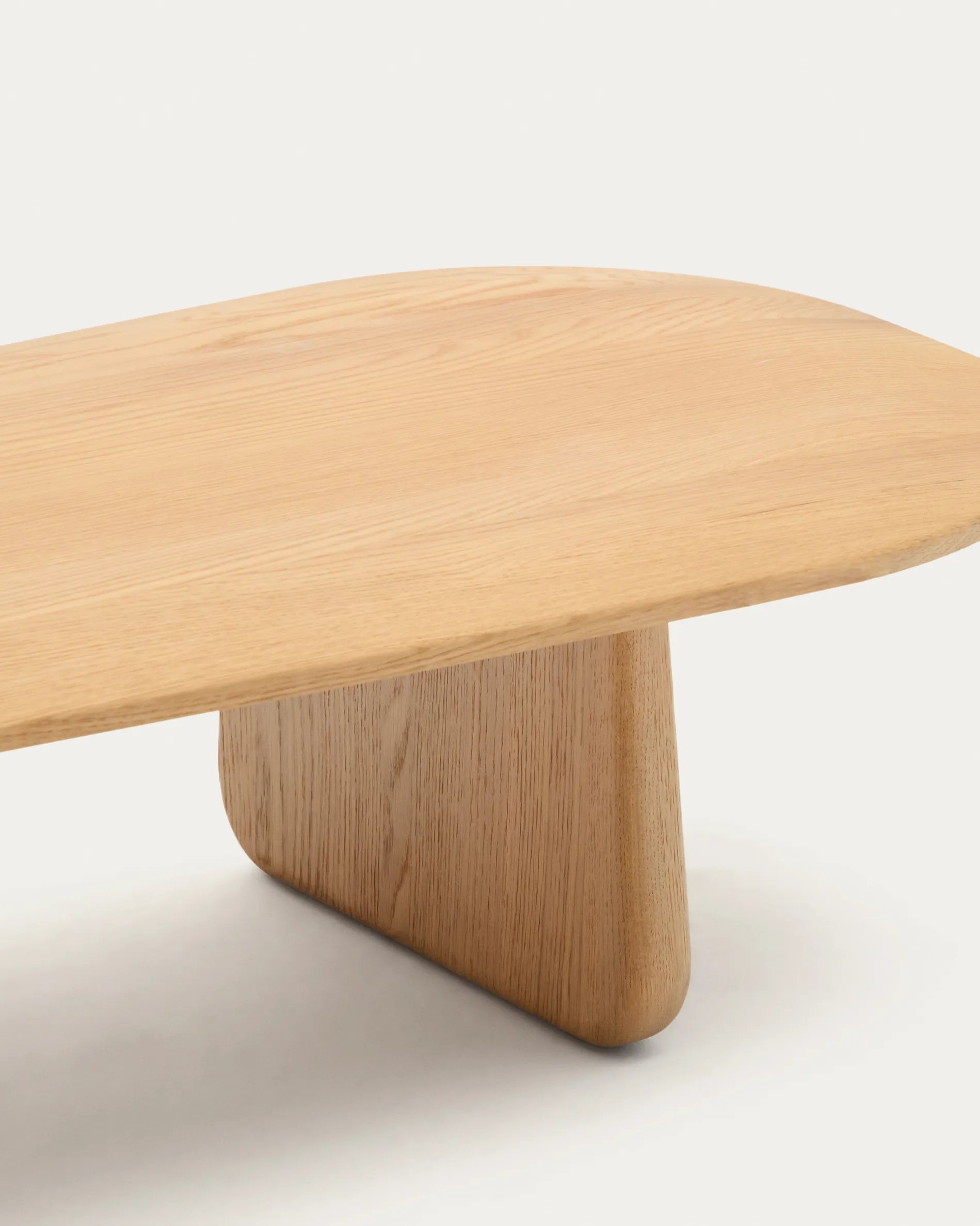 Couchtisch Pirita aus massiver Eiche mit natürlichem Finish 146 x 56,5 cm FSC 100% - Image 7