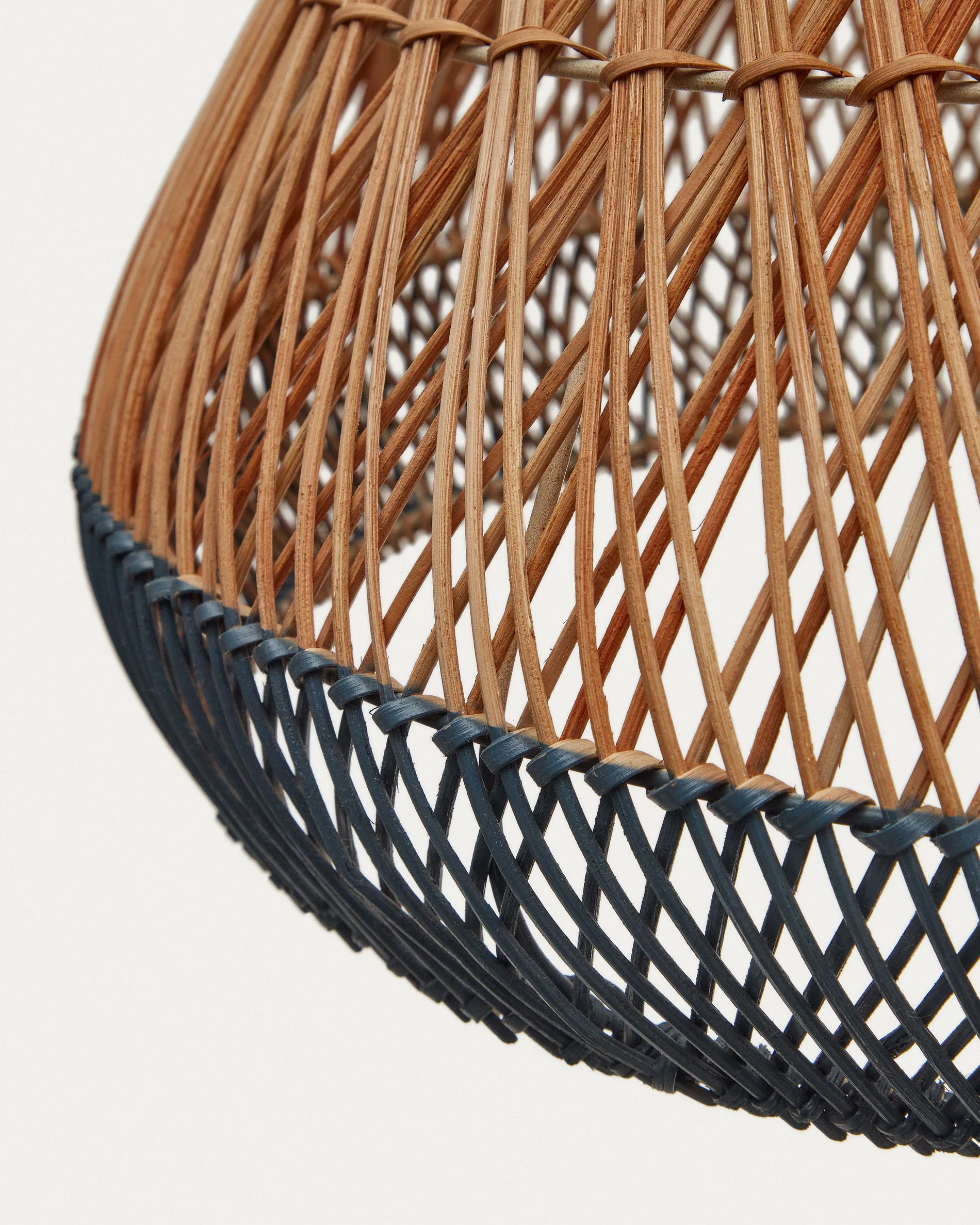 Daro Lampenschirm für Pendelleuchte aus Rattan mit natürlichem und blauem Finish Ø 45 cm - Image 5