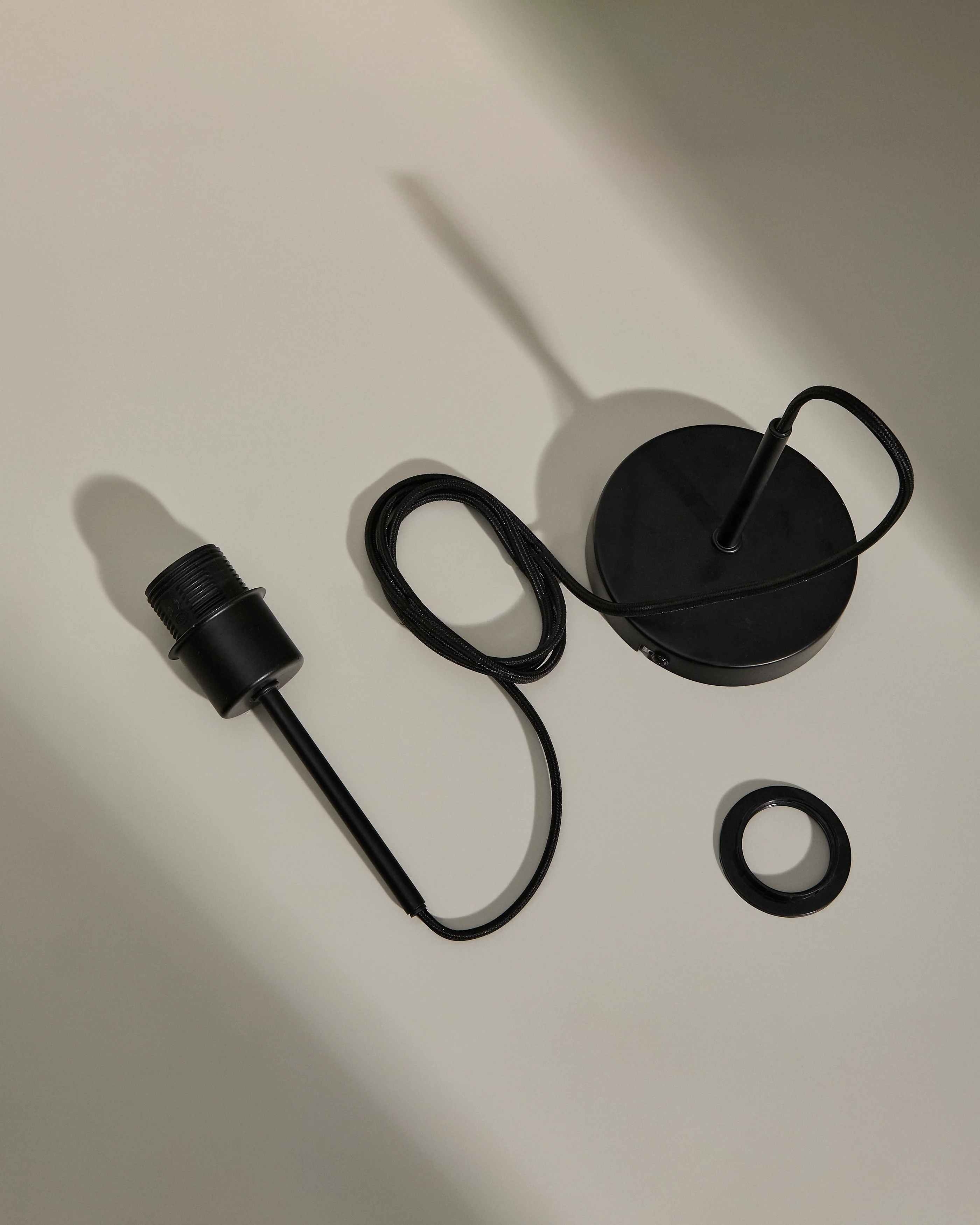 Deckenlampenfassung für Lampe Fulvia aus Metall schwarz 150 cm - Image 2