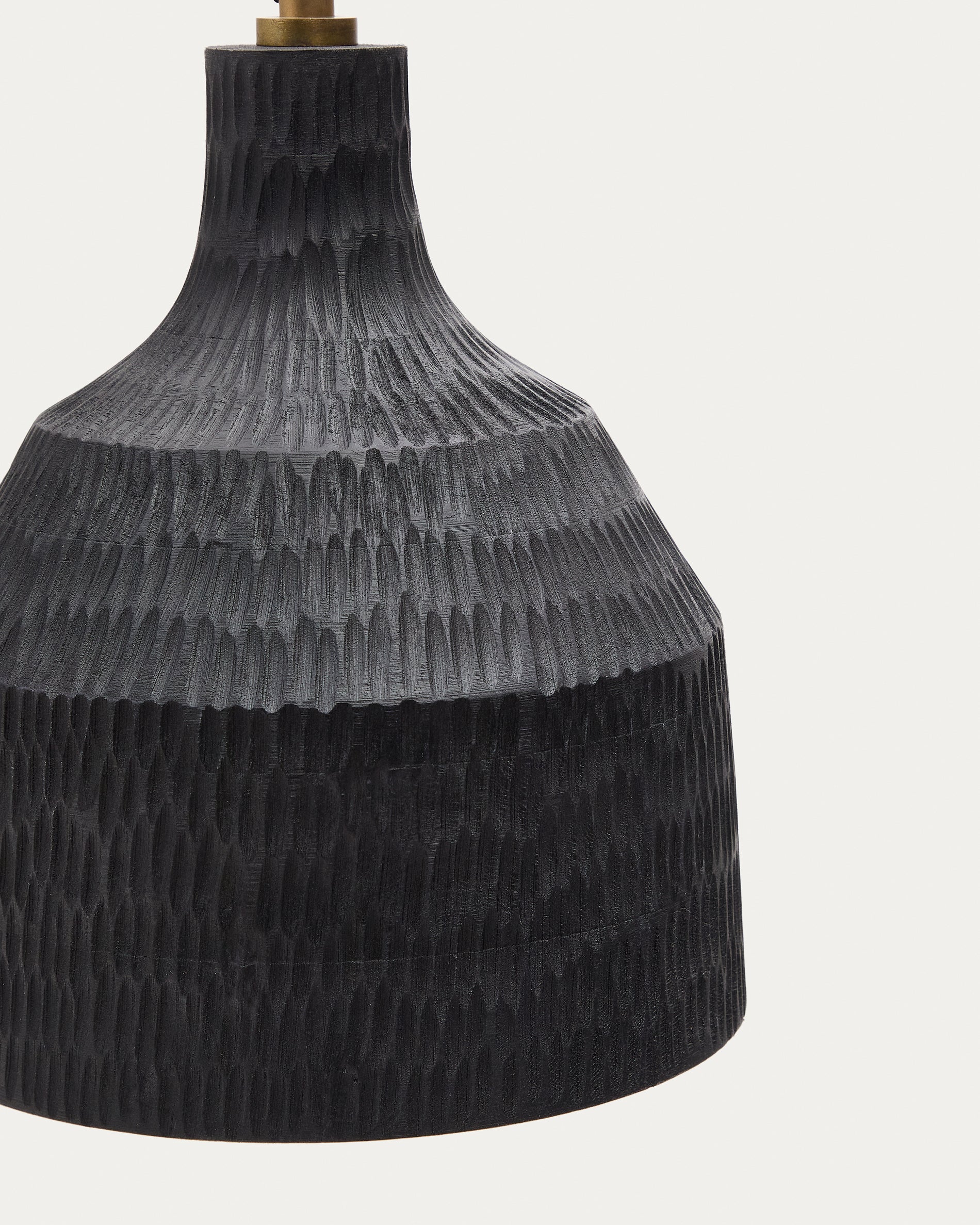 Deckenleuchte Amire aus Holz mit schwarzem Finish Ø 21 cm - Image 6