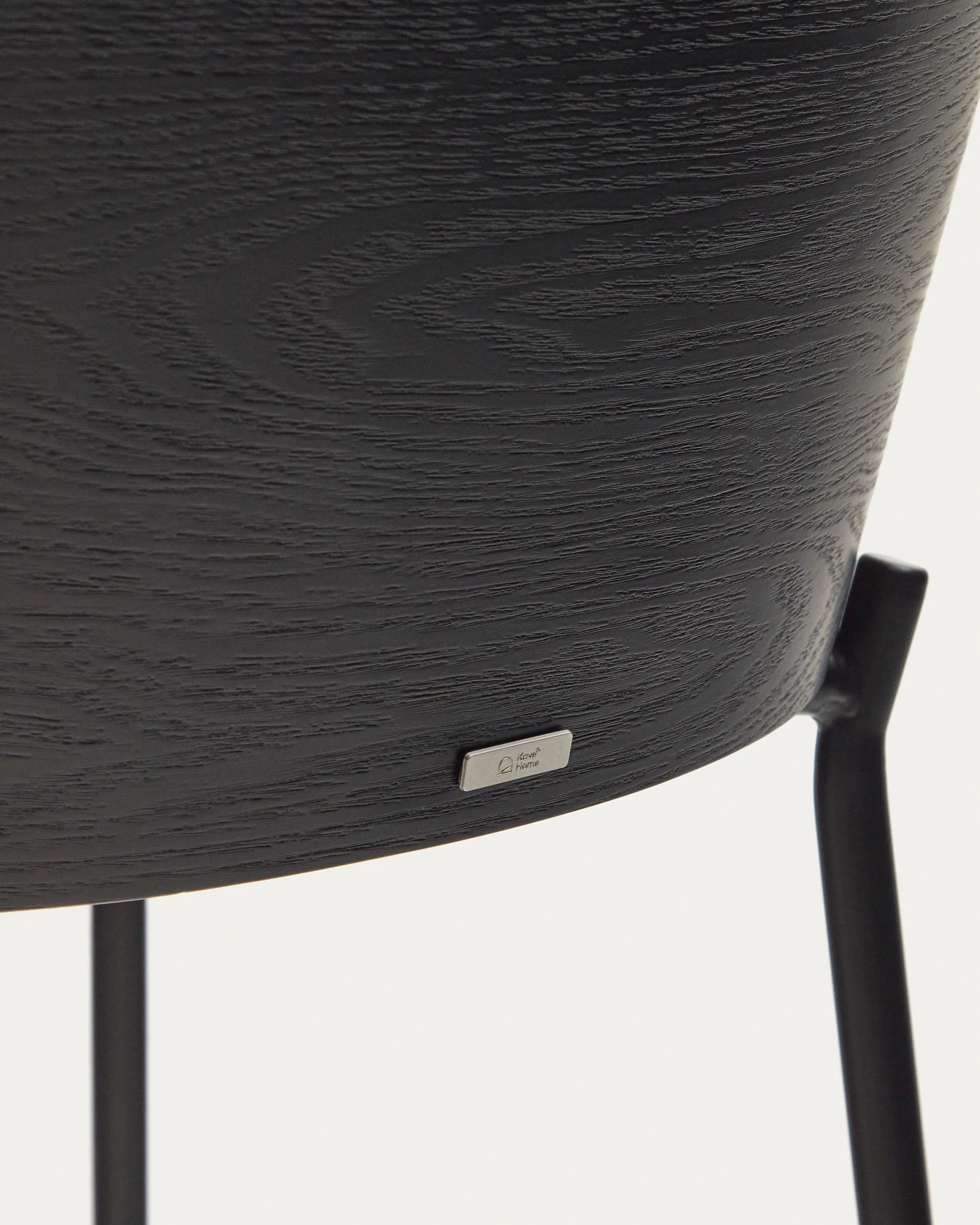 Eamy Hocker hellgrau Eschenfurnier mit schwarzem Finish und Metall in Schwarz Höhe 77 cm - Image 12