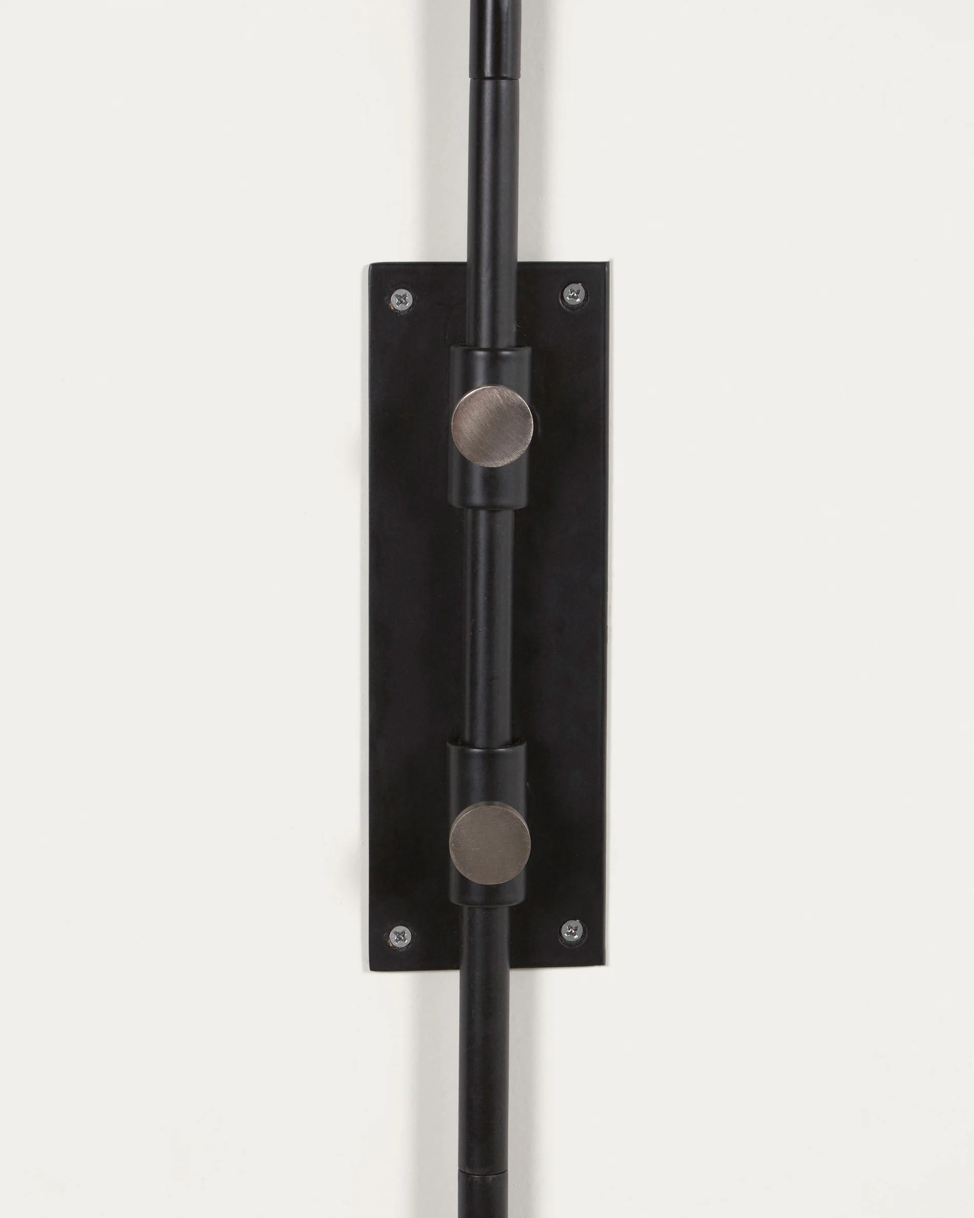 Eleazar Wandlampe aus Metall mit schwarz lackierter Oberfläche - Image 4