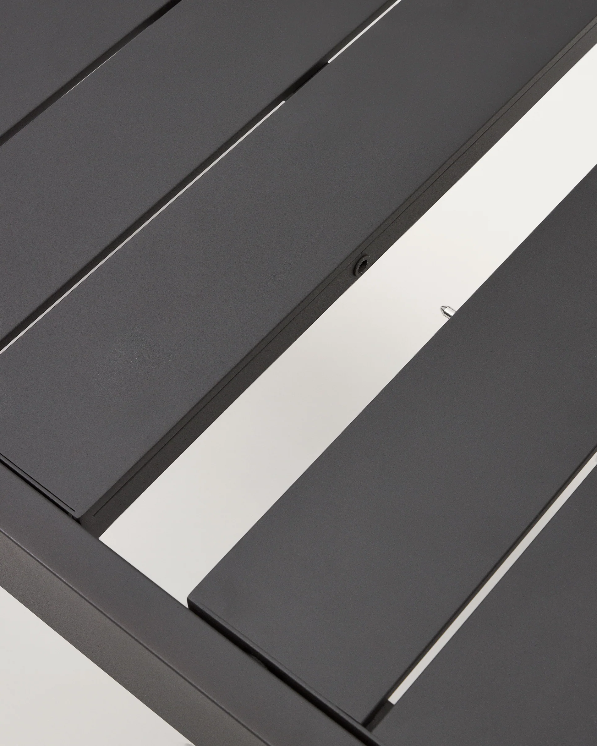 Galdana Aluminium-Gartentisch, ausziehbar, mit dunkelgrauem Finish, 220 (340) x 100 cm - Image 12