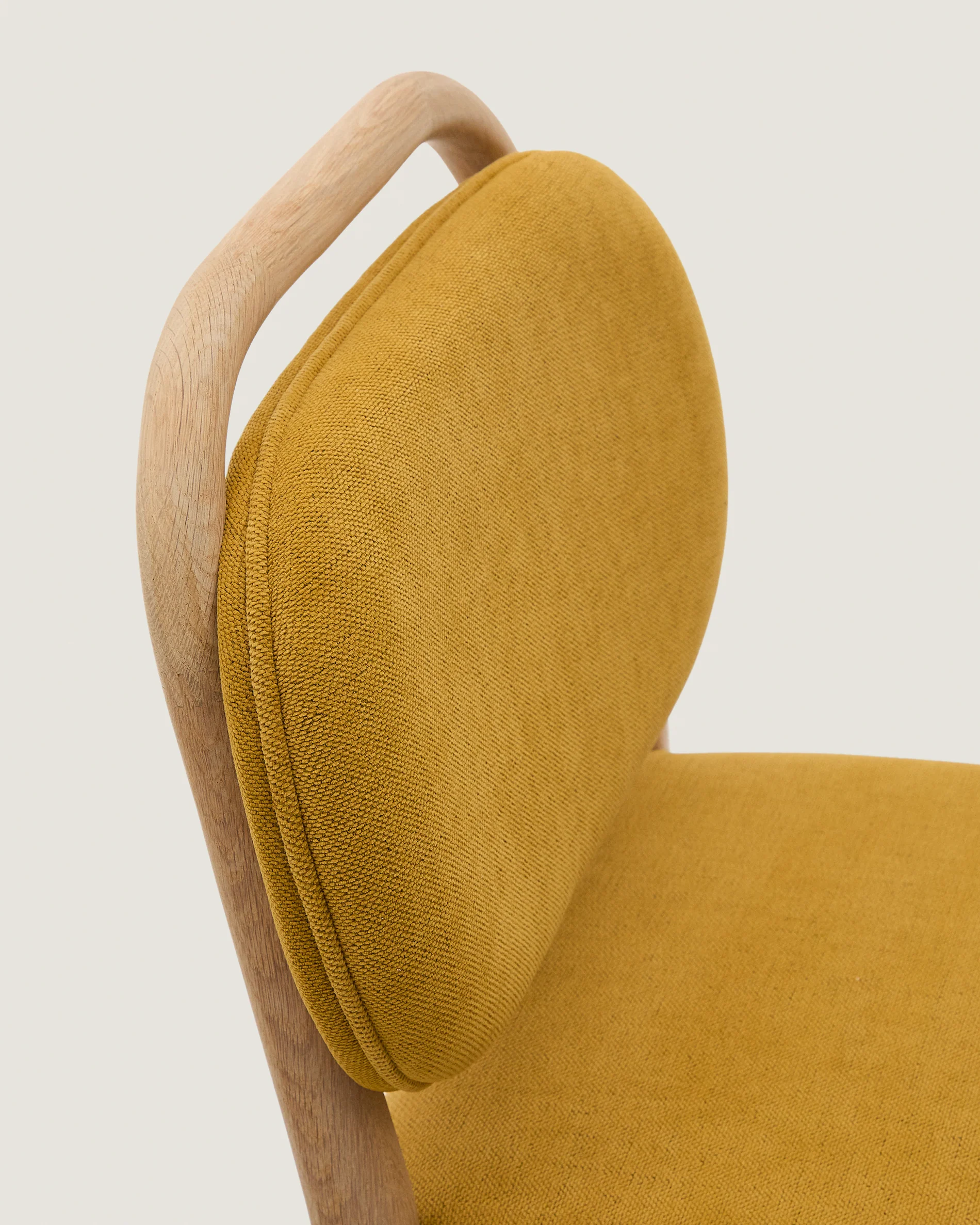 Helda Hocker aus senfgelber Chenille und massivem Eichenholz FSC Mix Credit 65 cm - Image 7