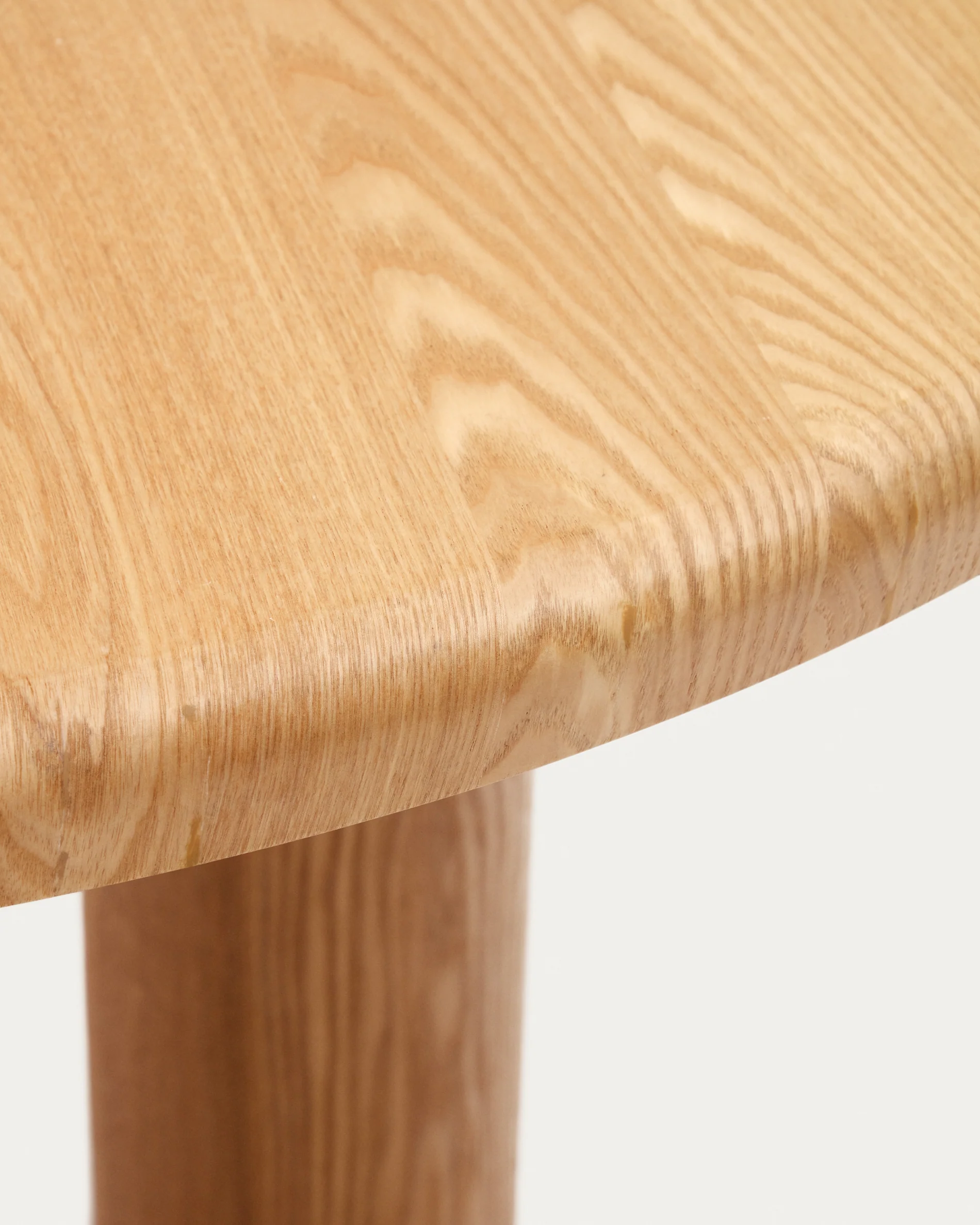Mailen runder Tisch aus Eschenfurnier mit natürlichem Finish Ø 120 cm - Image 6