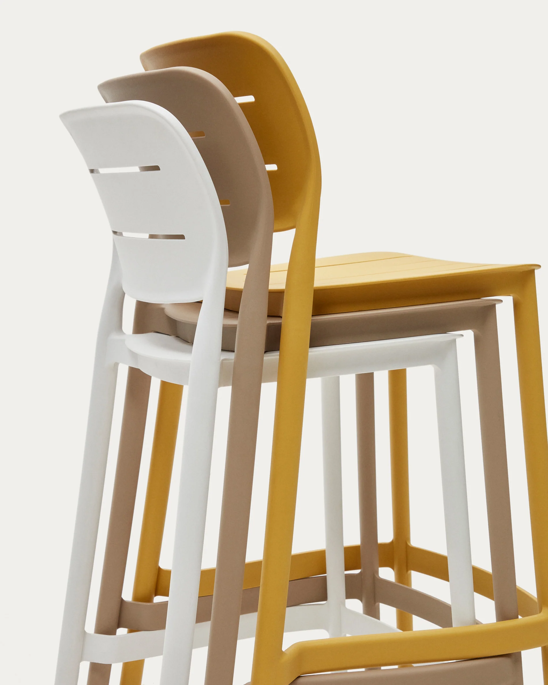 Morella stapelbarer Outdoor-Hocker aus Kunststoff in Senfgelb - Image 16