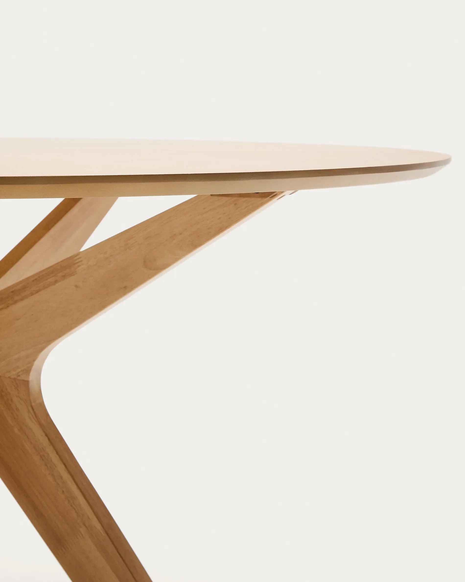Naanim runder Tisch aus Eichenfurnier Ø 120 cm - Image 6