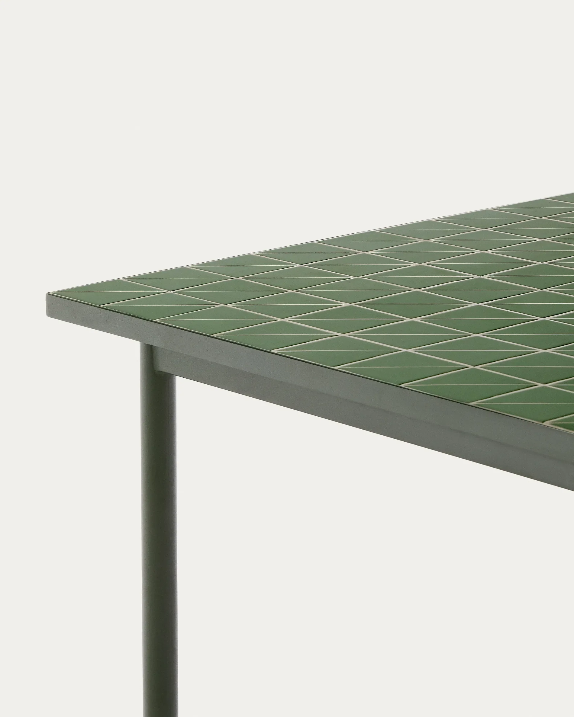 Outdoor-Tisch Maurina aus grün verzinktem Stahl und grünen Kacheln 223 x 101 cm - Image 3
