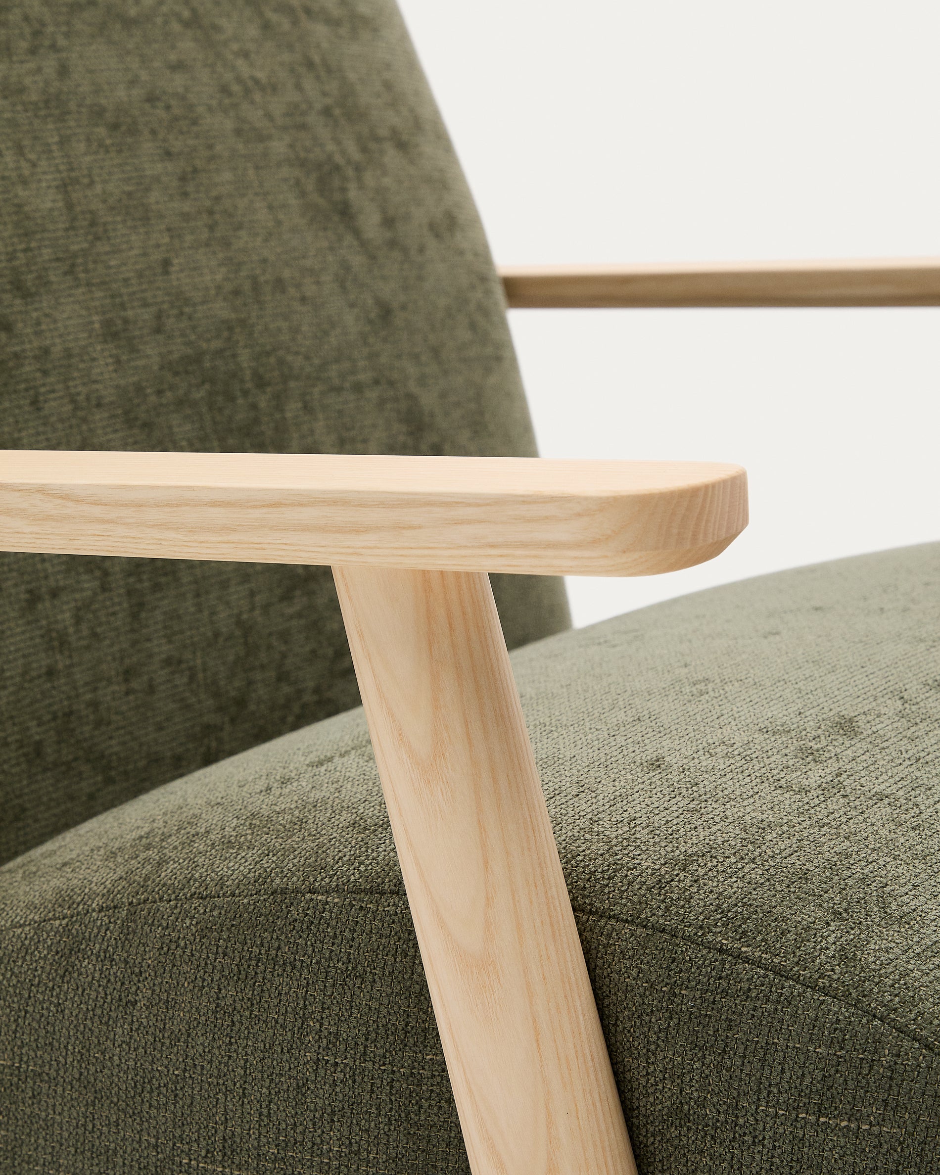 Sessel Meghan aus grünem Chenille und massivem Eschenholz mit natürlichem Finish - Image 10