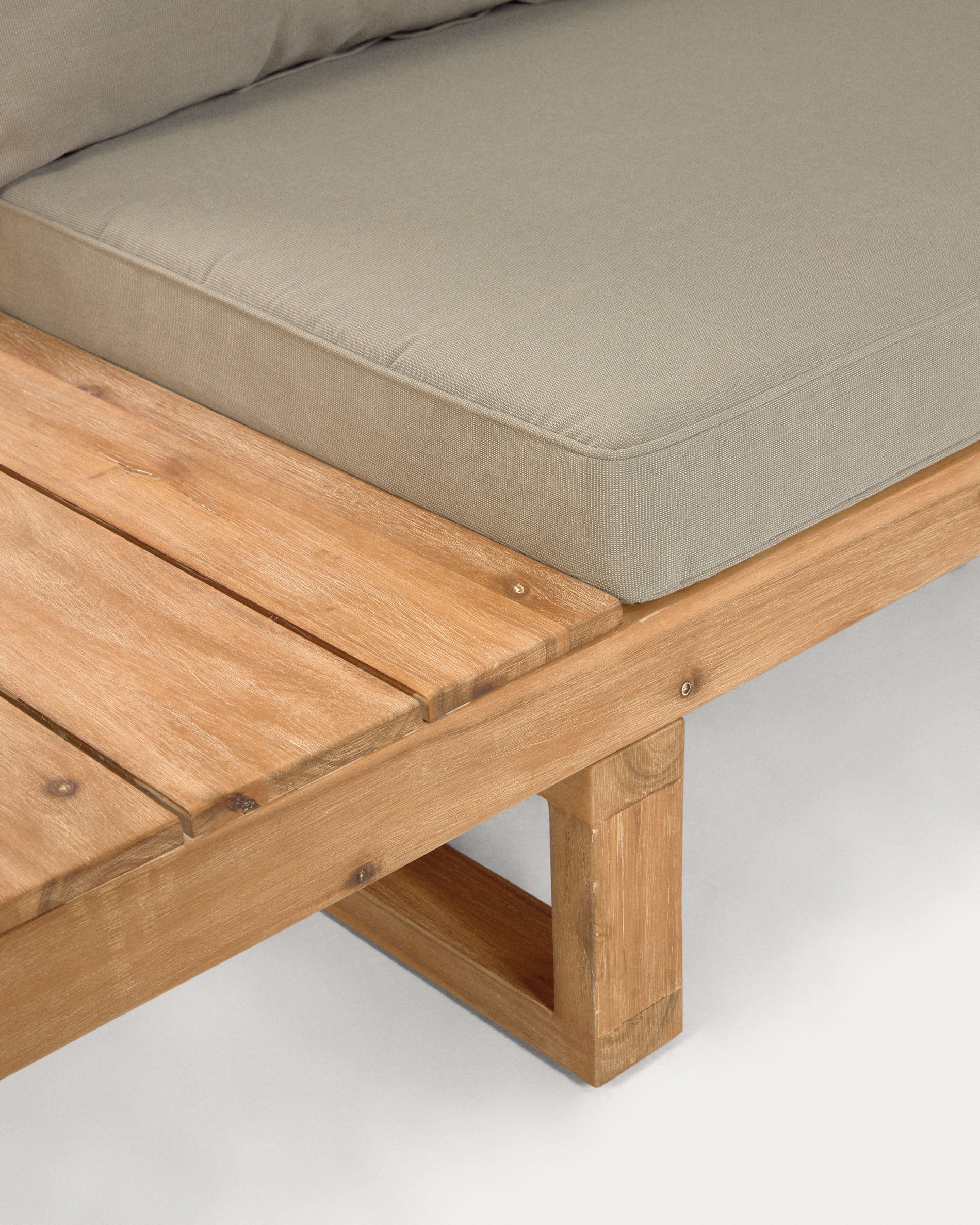 Flaviina Set 5-Sitzer Ecksofa und Tisch aus massivem Akazienholz FSC 100% - Image 9