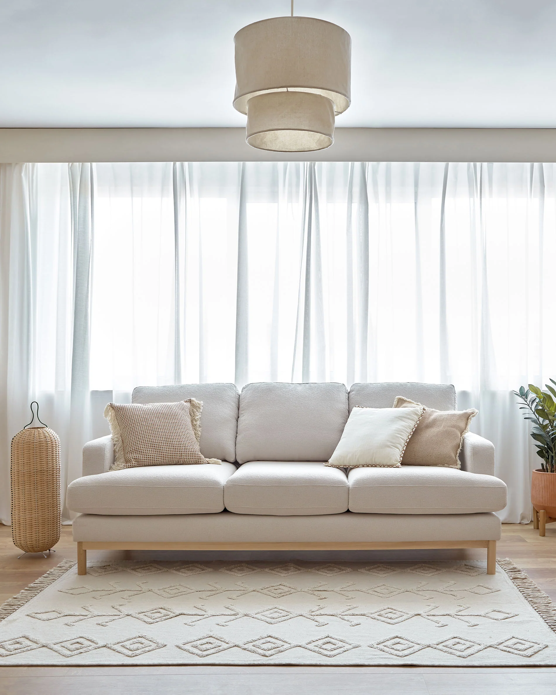 Sofa Mihaela für 3 Sitzer mit Mikro-Bouclé-Bezug in Weiß 203 cm FSC Mix Credit - Image 6