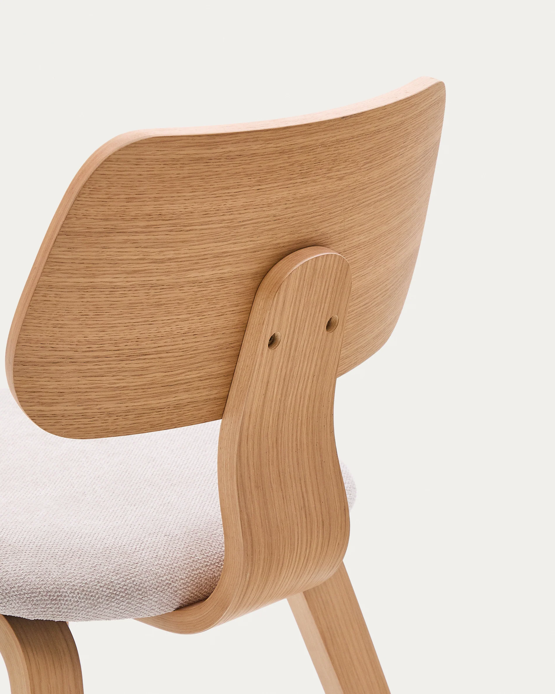 Stuhl Gena beige Chenille-Sitzfläche mit Eichenfurnier und Kautschukholzrahmen - Image 7