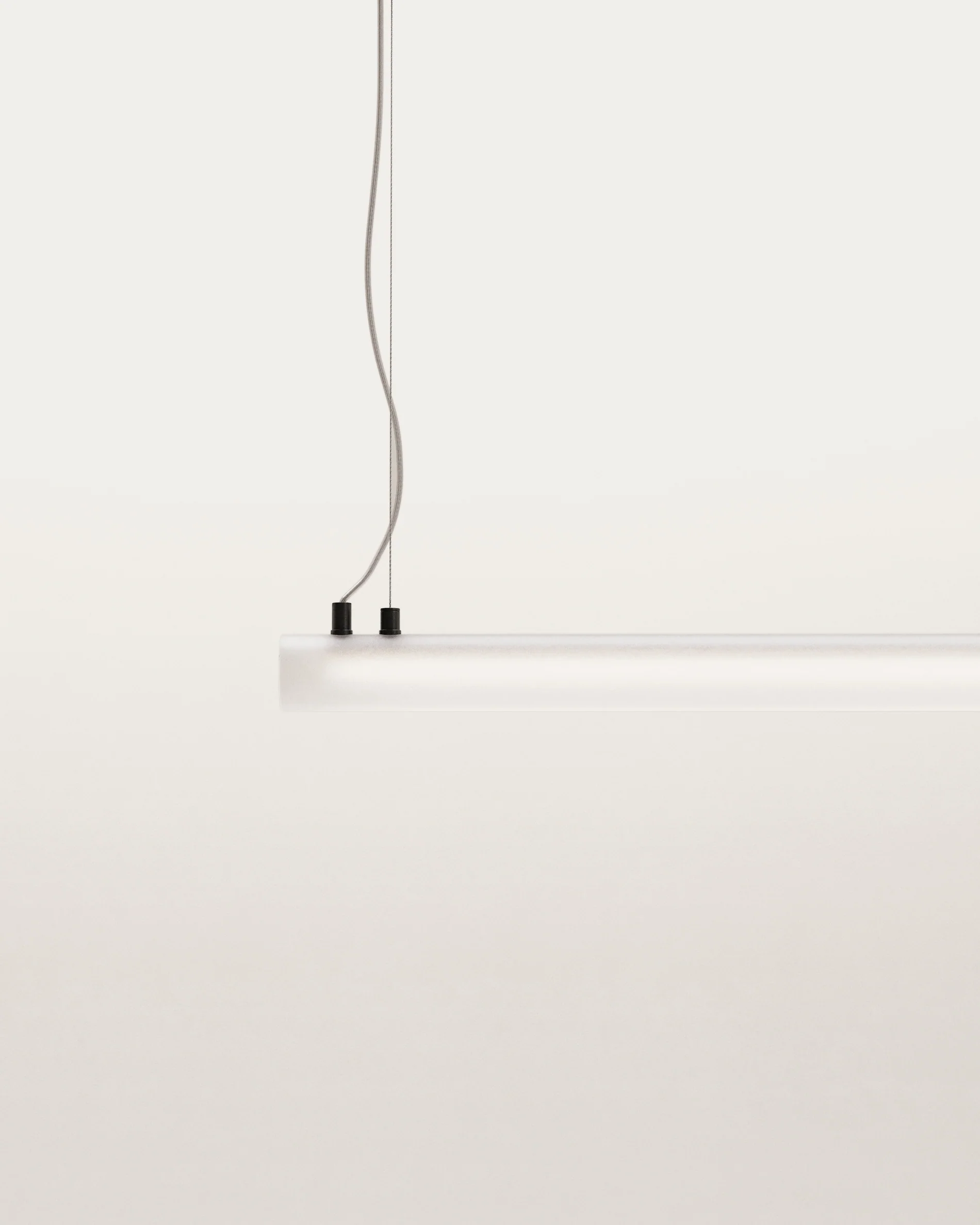 Vauxall Deckenleuchte aus Metall und mattiertem Glas - Image 3