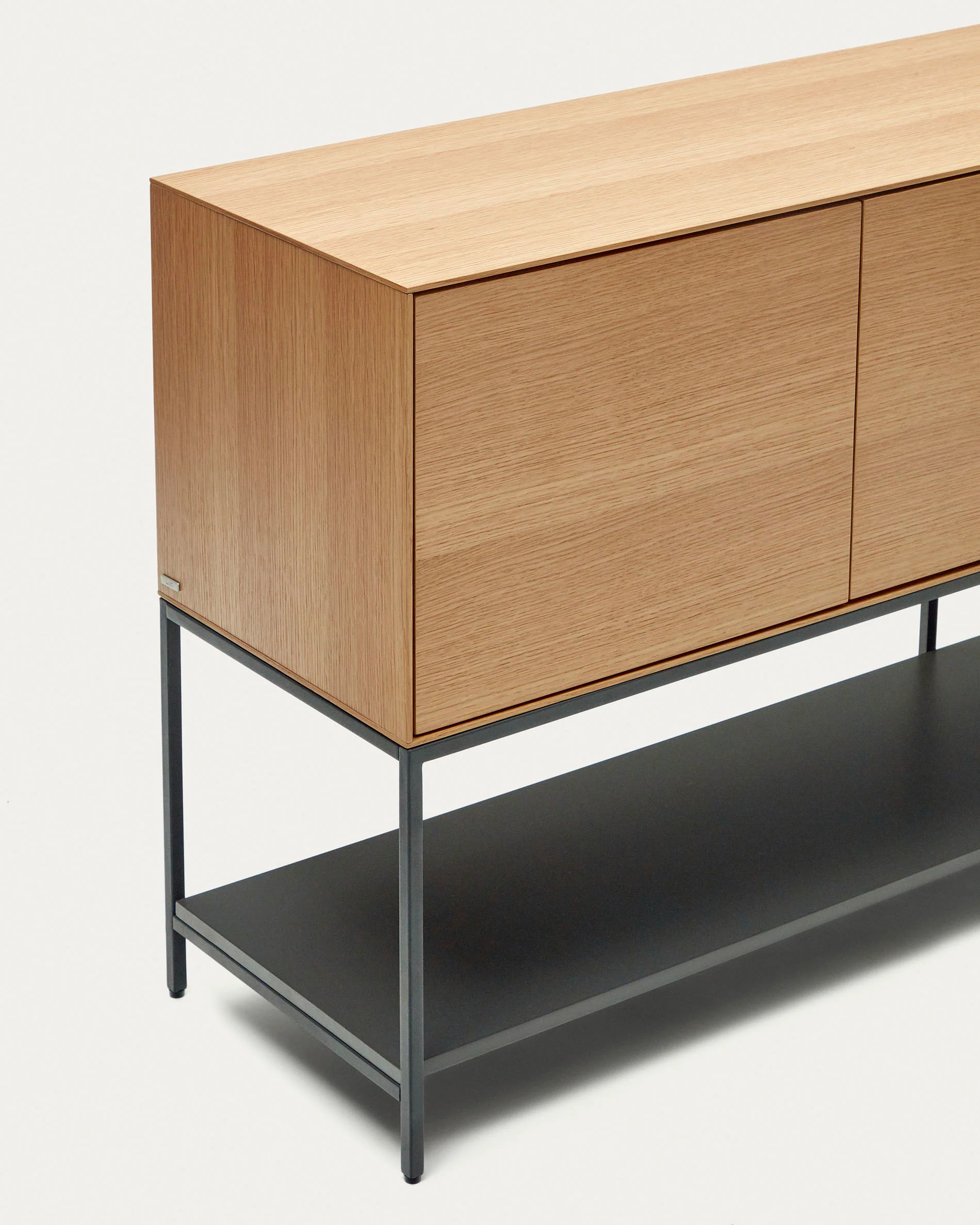 Vedrana Kommode 3 Türen aus Eichenfurnier und Stahlbeine in Schwarz 195 x 80 cm - Image 7